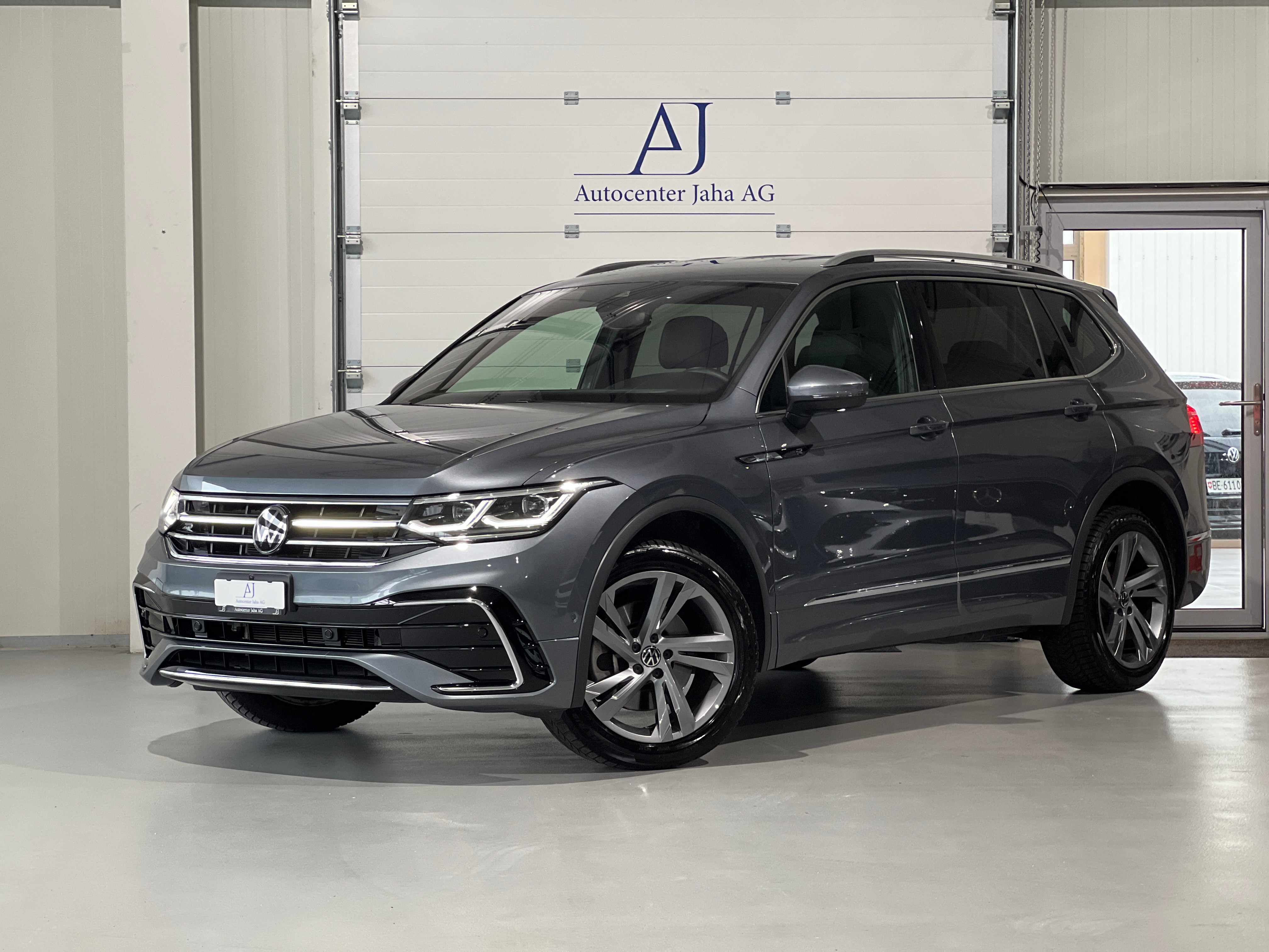 VW Tiguan Allspace 2.0TSI R-Line 4Motion DSG (CH) 7 Platz - inkl. Werksgarantie