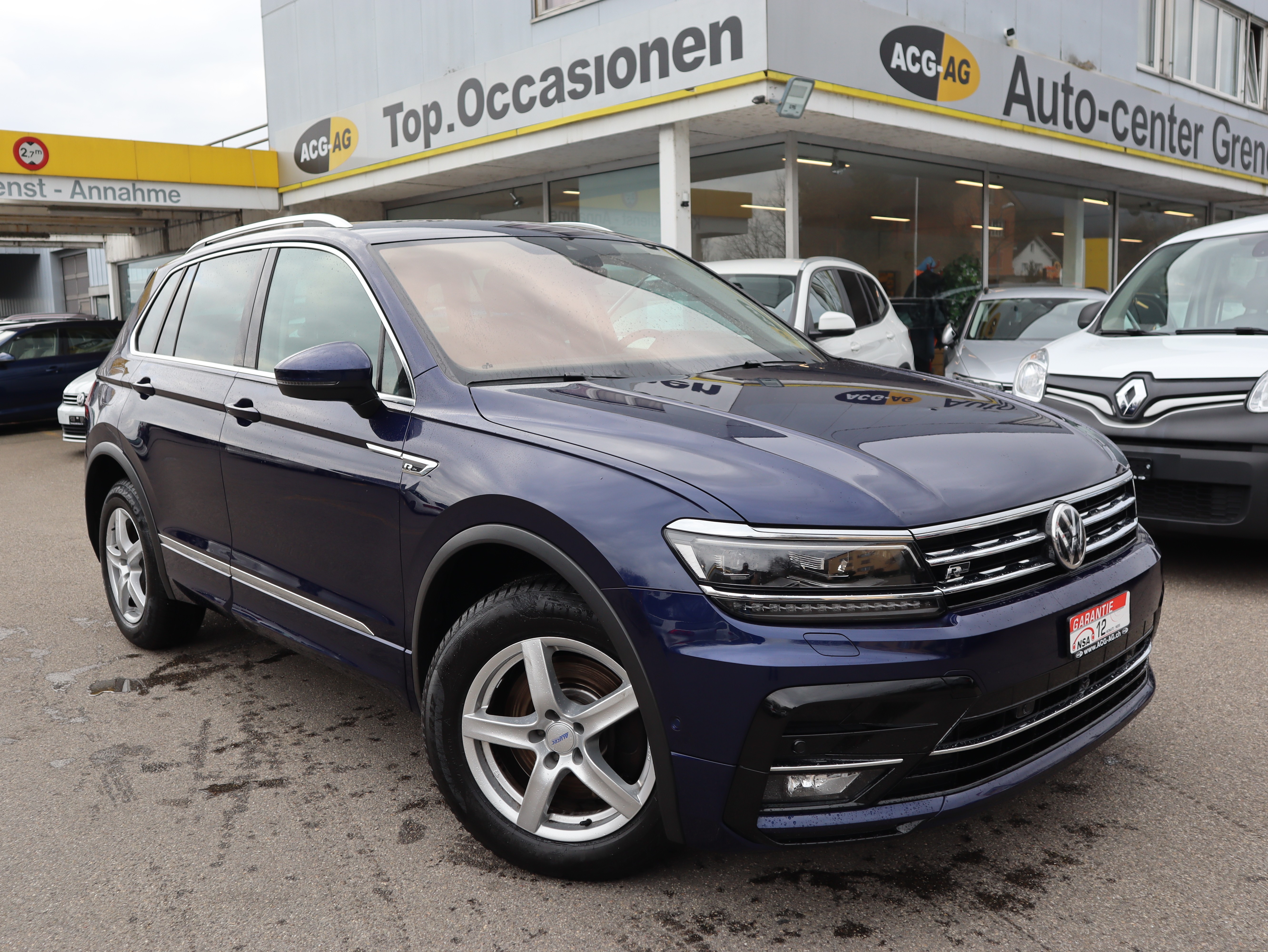 VW Tiguan 2.0 TDI SCR Highline 4Motion DSG ** Voll-Leder **R-Line ** RF-Kamera ** Panorama Glasdach **