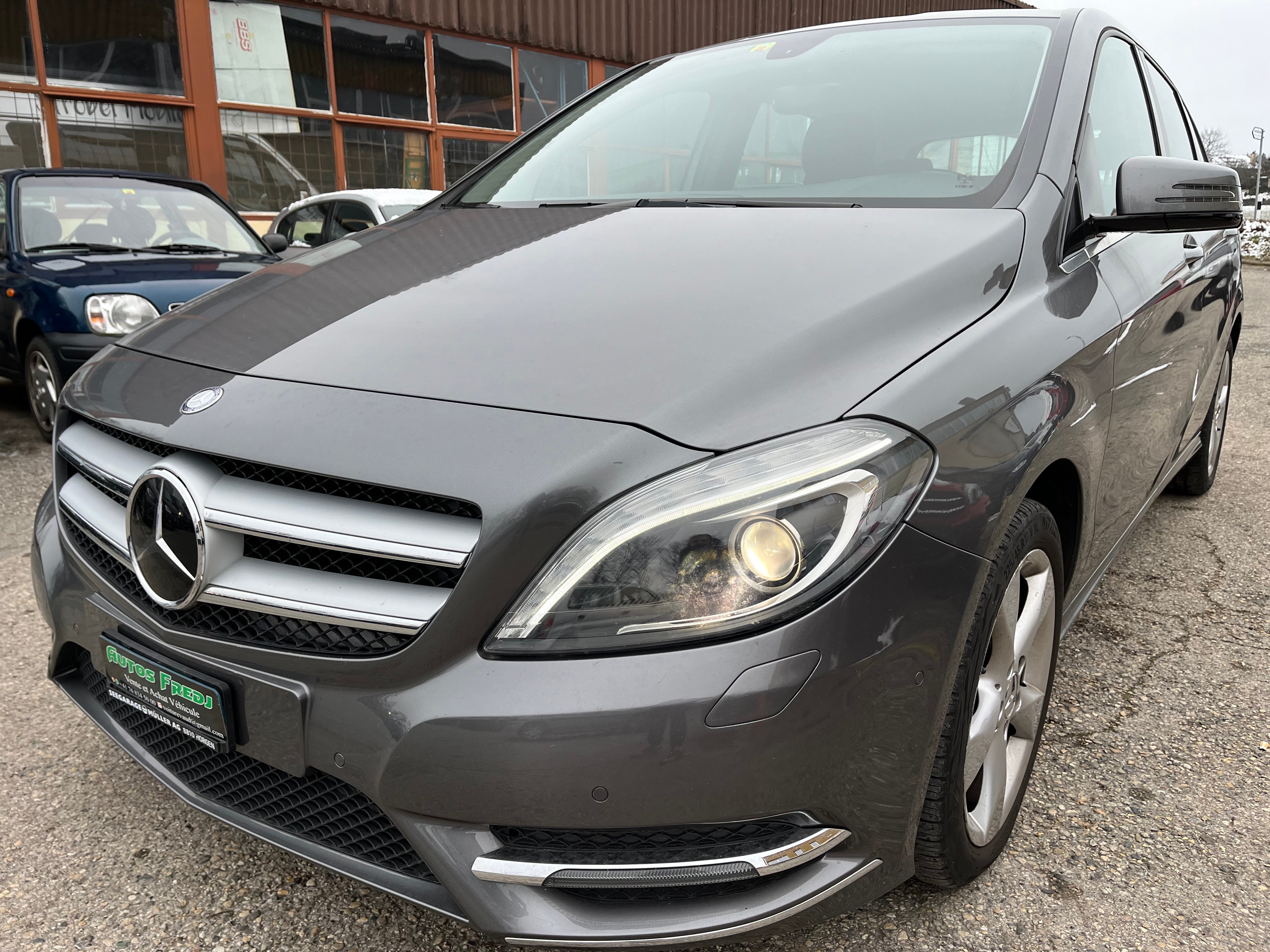 MERCEDES-BENZ B 200 7G-DCT