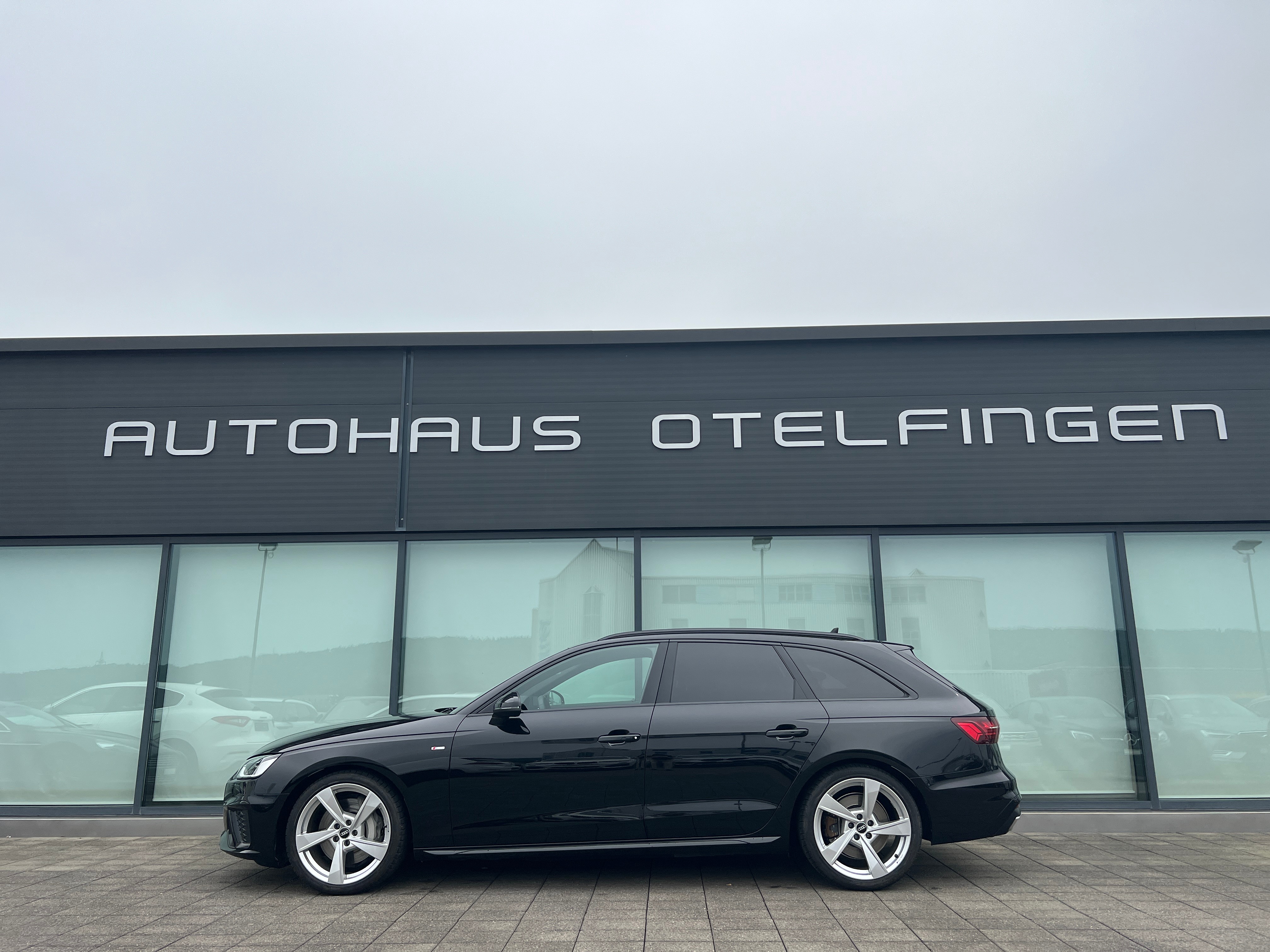 AUDI A4 Avant 50 TDI S line quattro tiptronic