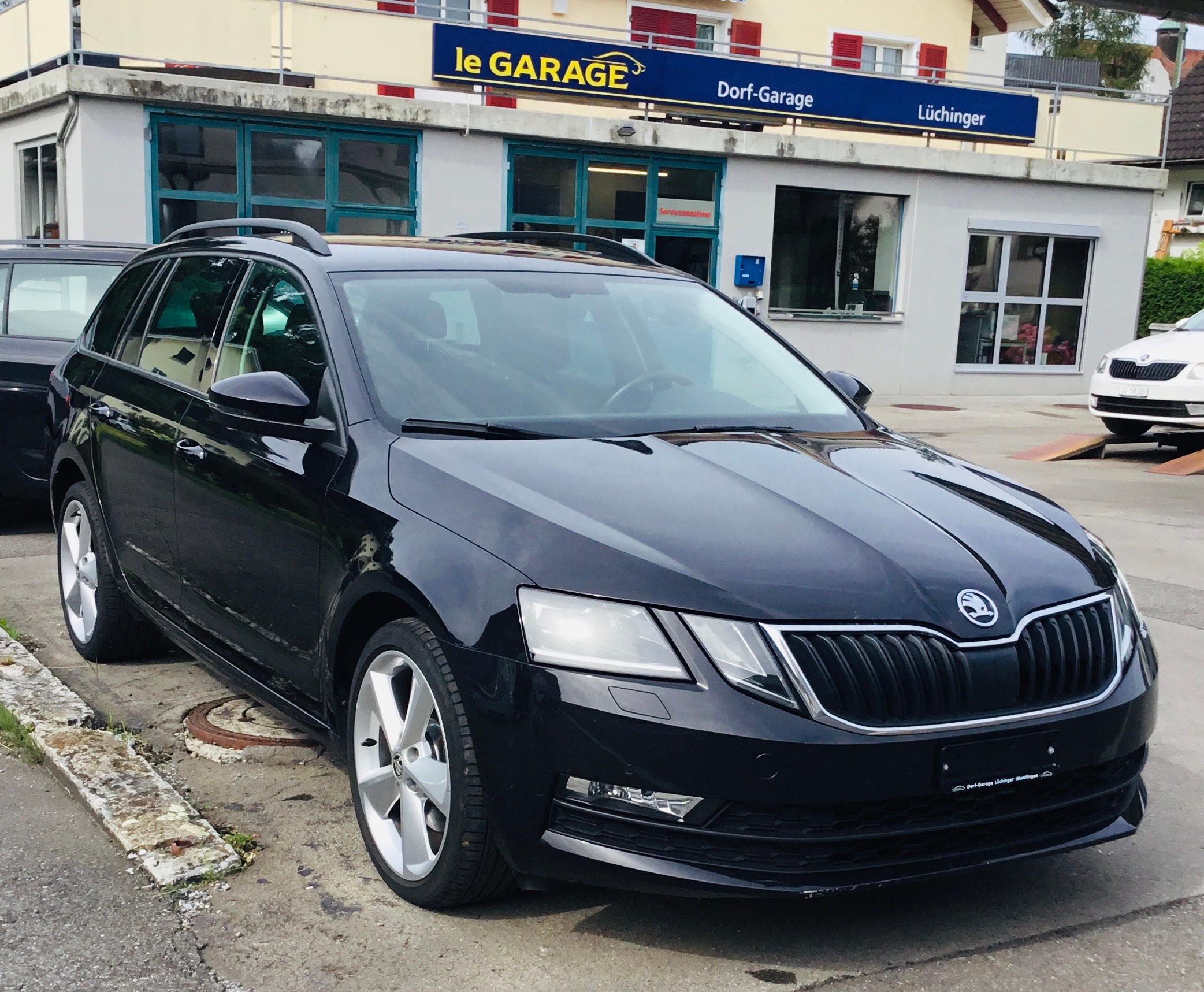 SKODA Octavia Combi 2.0 TDI Ambition 4x4 DSG