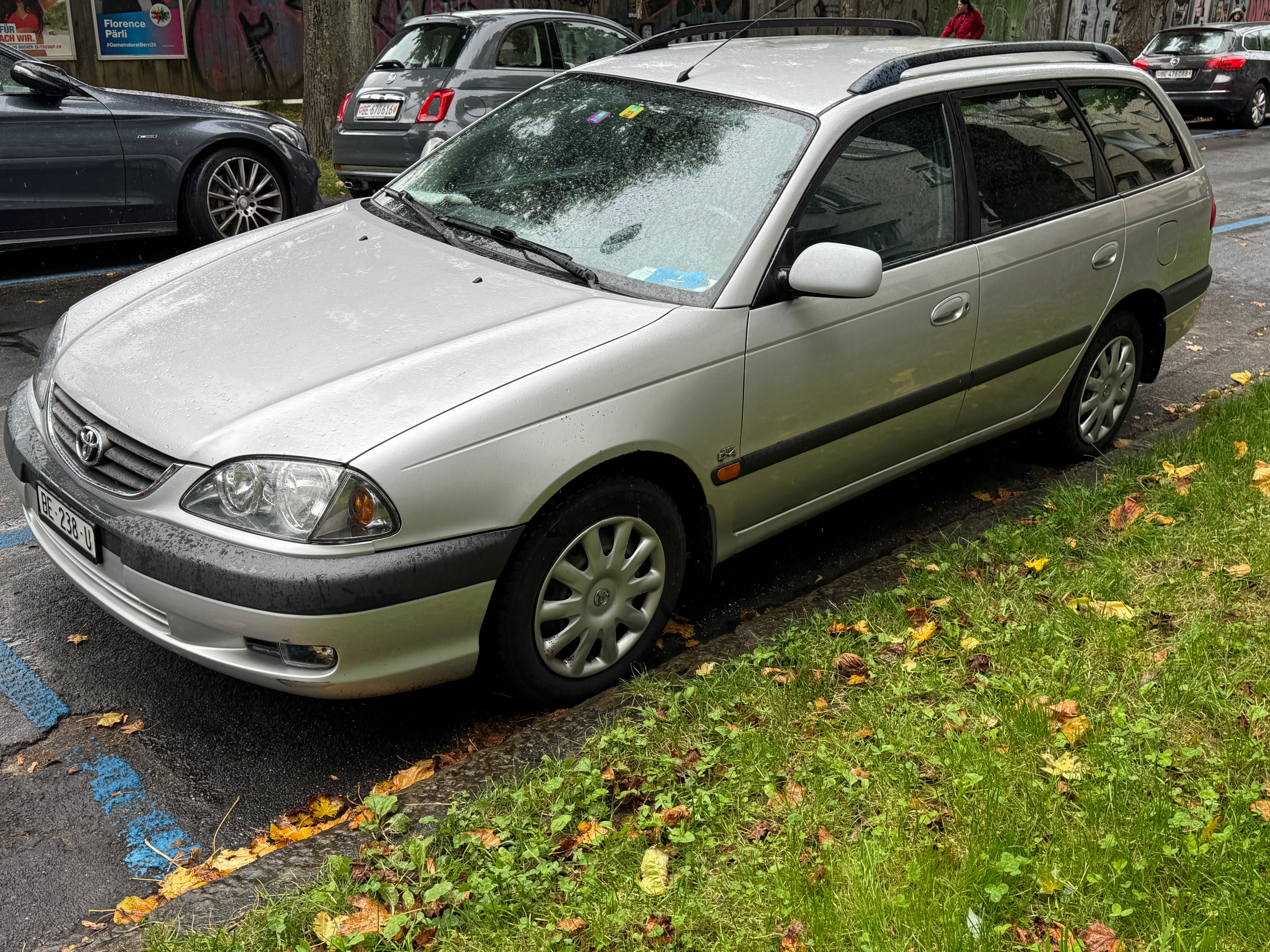 TOYOTA Avensis 2.0 VVT-i Linea Sol Wagon