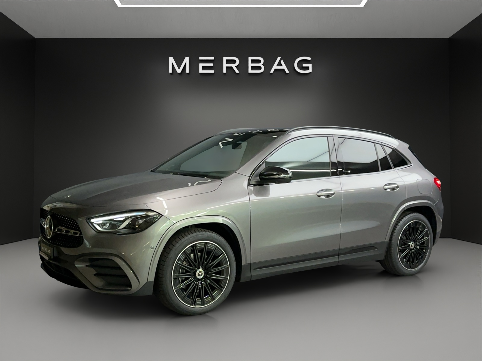 MERCEDES-BENZ GLA 250 4Matic Swiss Star