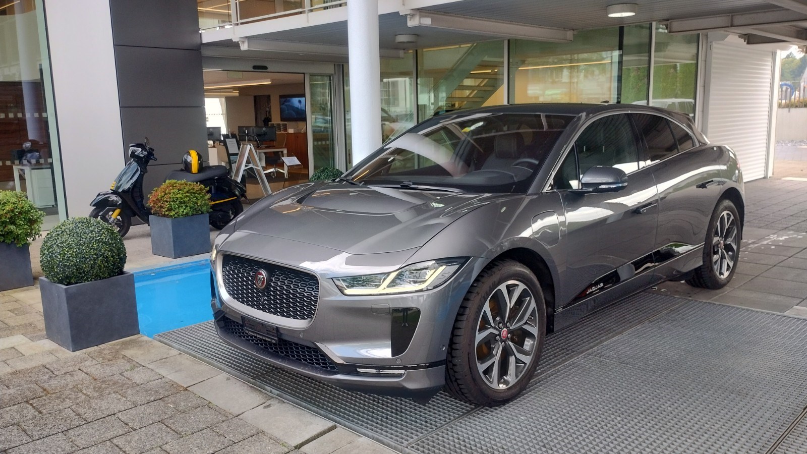 JAGUAR I-Pace EV400 HSE AWD