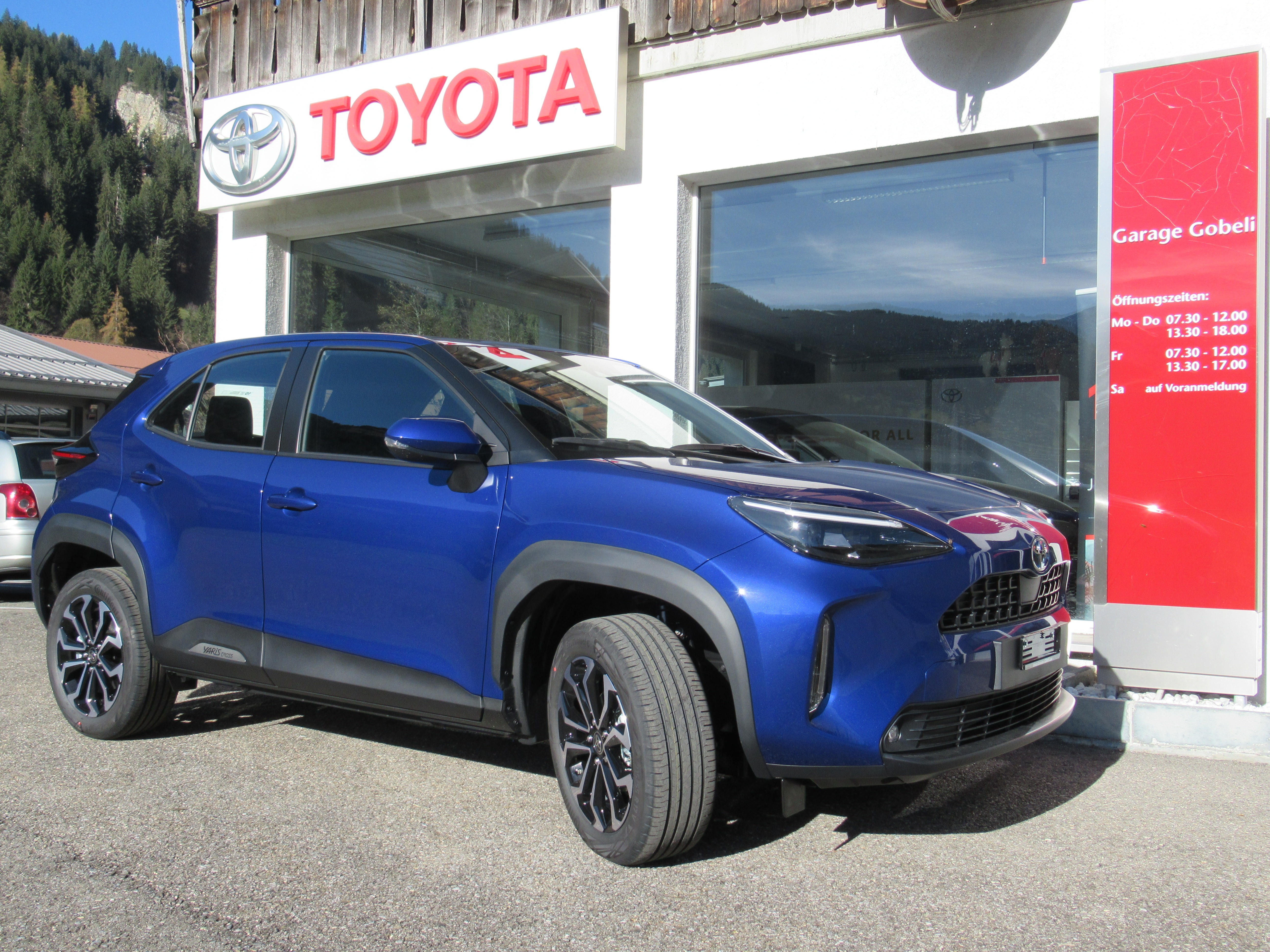 TOYOTA Yaris Cross 1.5 Trend e-CVT AWDi