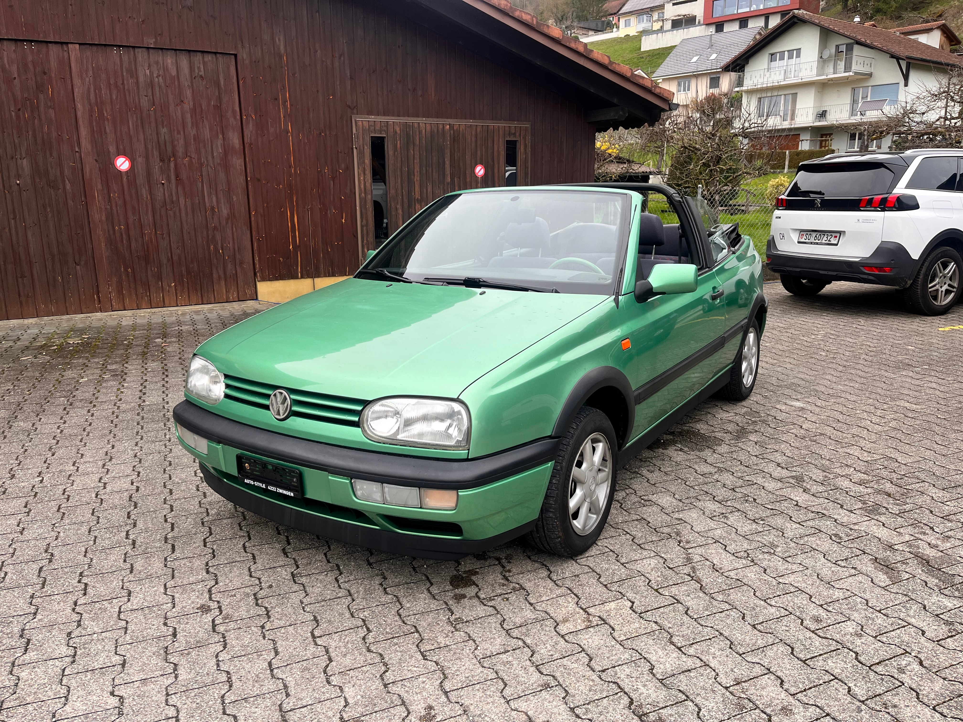 VW Golf Cabriolet 2000 Avantgarde