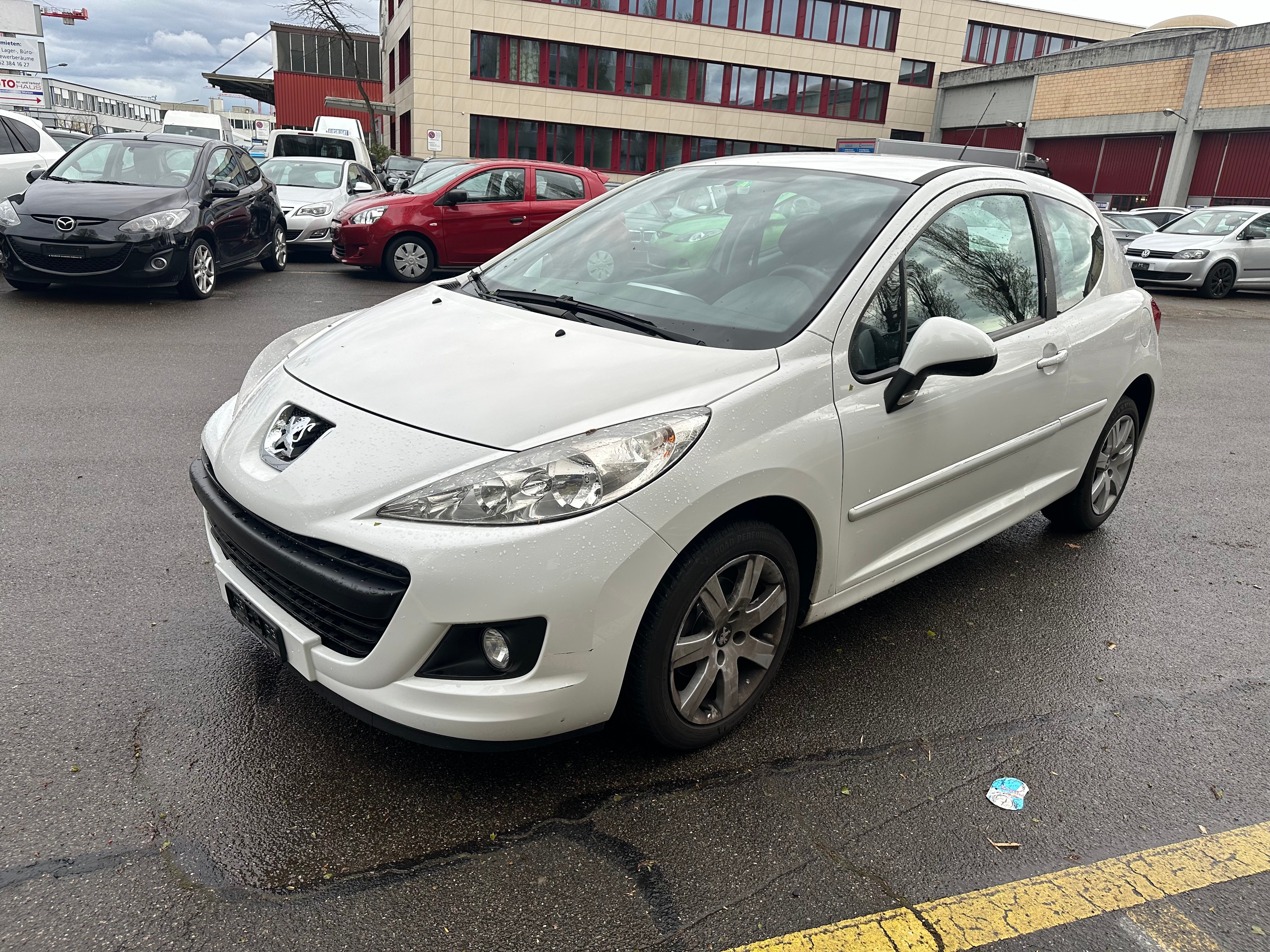 PEUGEOT 207 1.4 Trendy Clim