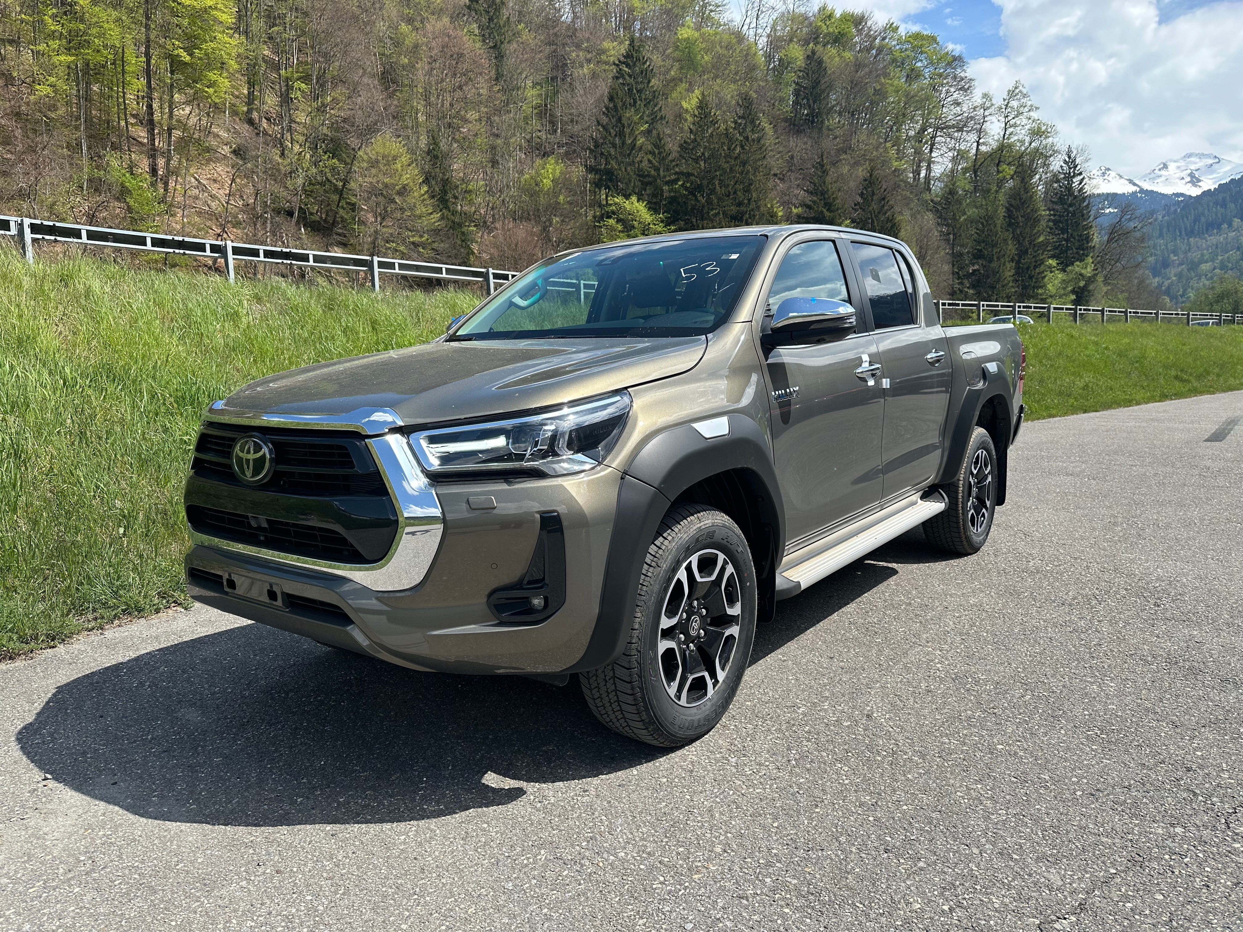 TOYOTA Hilux 2.8D-4D Premium Double Cab 4x4 A