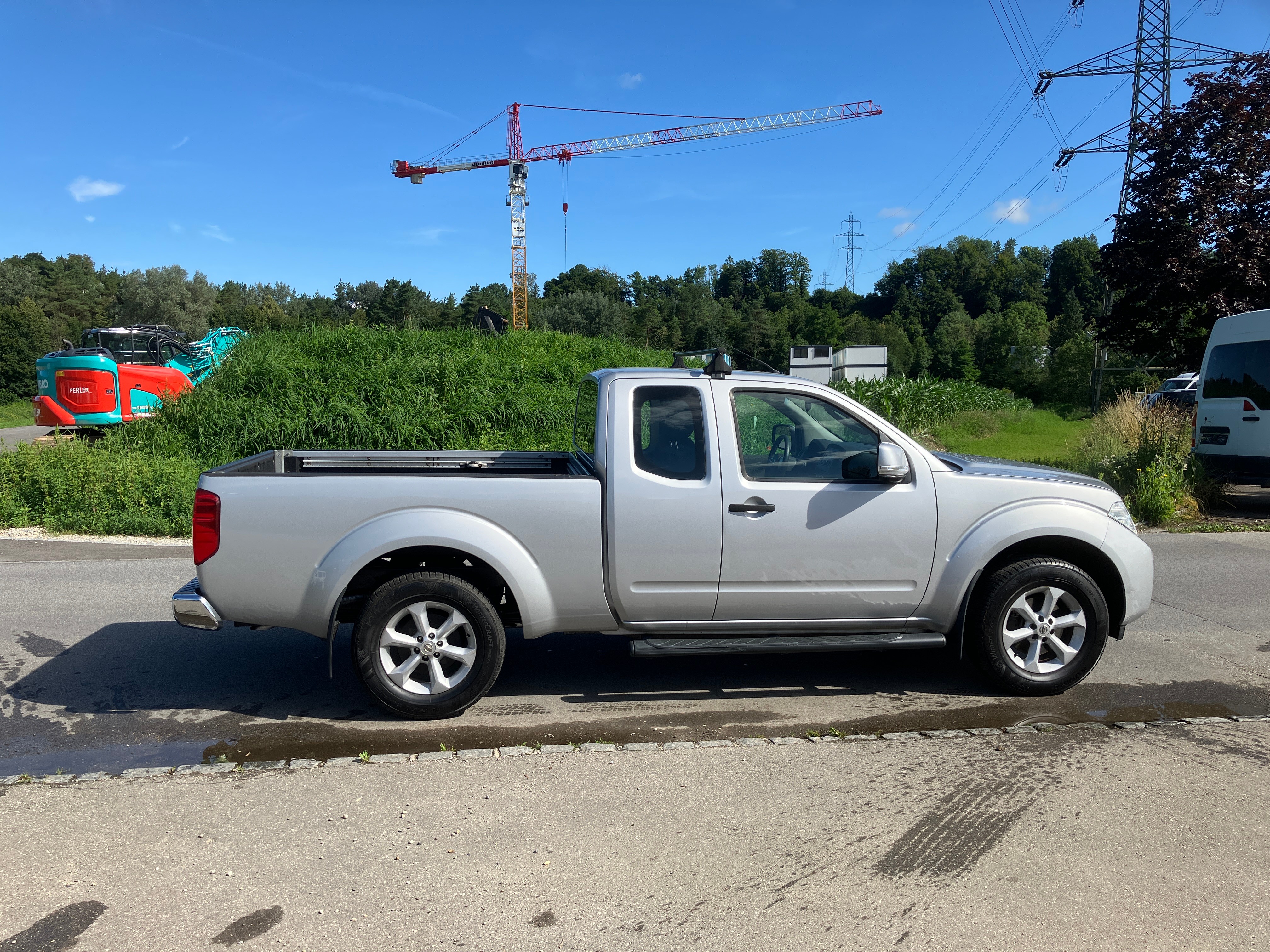 NISSAN Navara King Cab XE 2.5 dCi 4WD