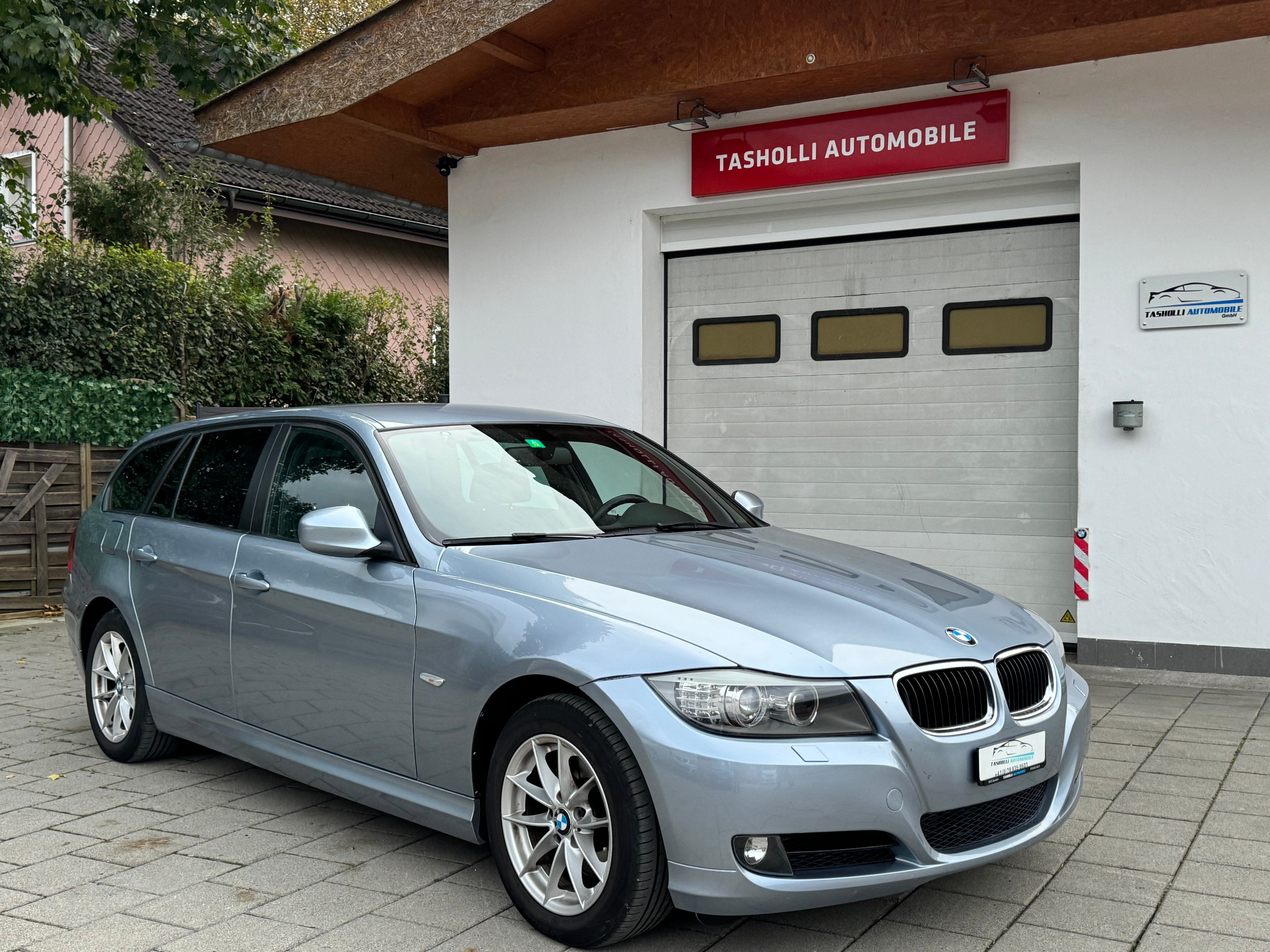 BMW 320d xDrive Touring