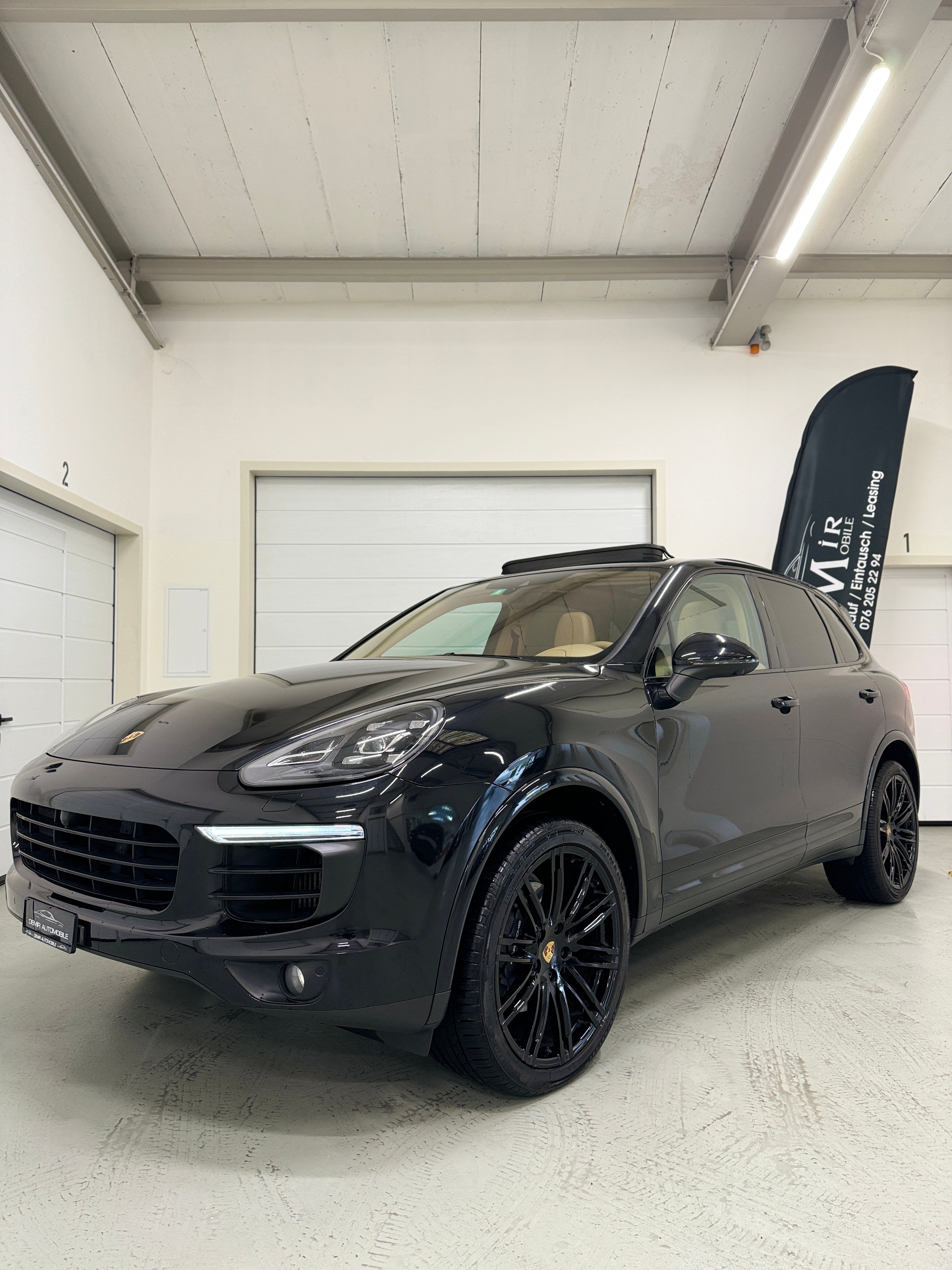 PORSCHE Cayenne Diesel Platinum Edition