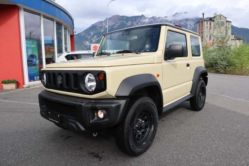 SUZUKI Jimny Country 1.5 Compact+