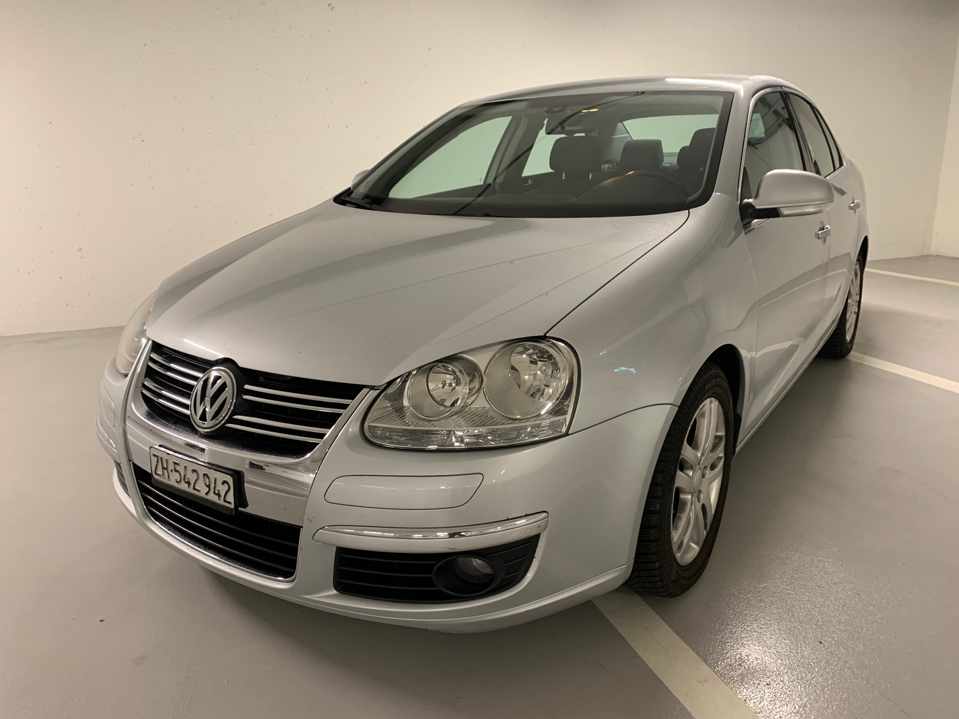 VW Jetta 2.0 FSI Turbo Sportline