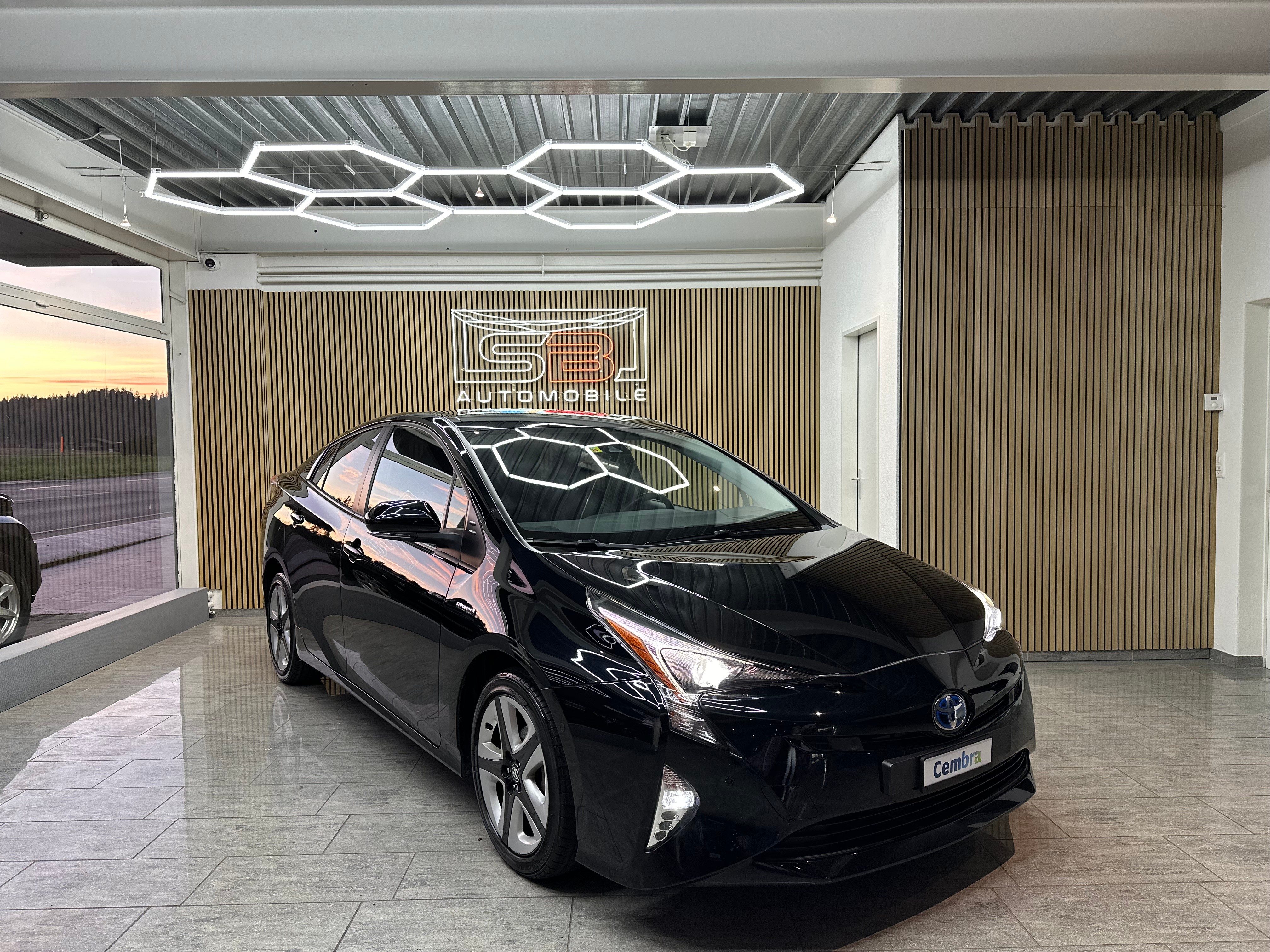 TOYOTA Prius 1.8 VVT-i HSD Sol Premium