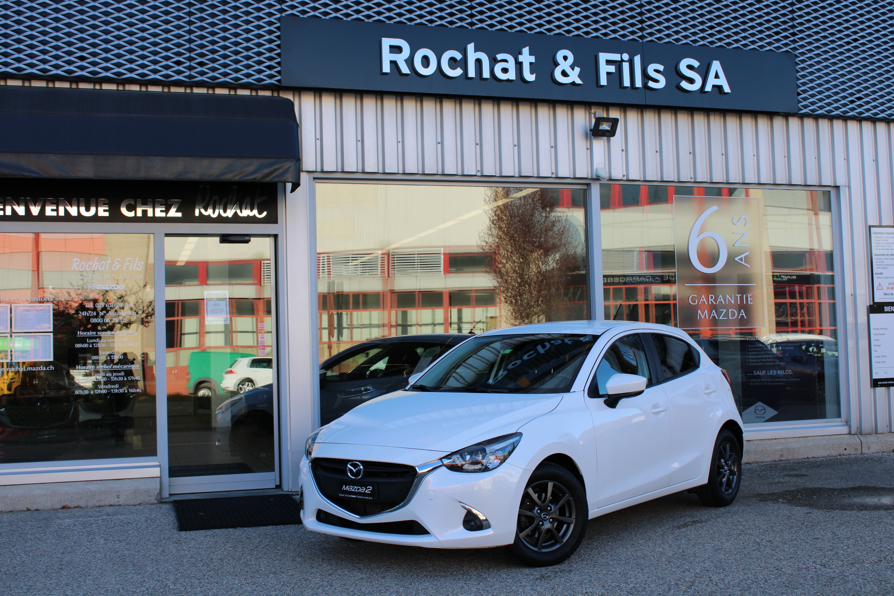 MAZDA 2 SKYACTIV-G 90 Ambition Plus