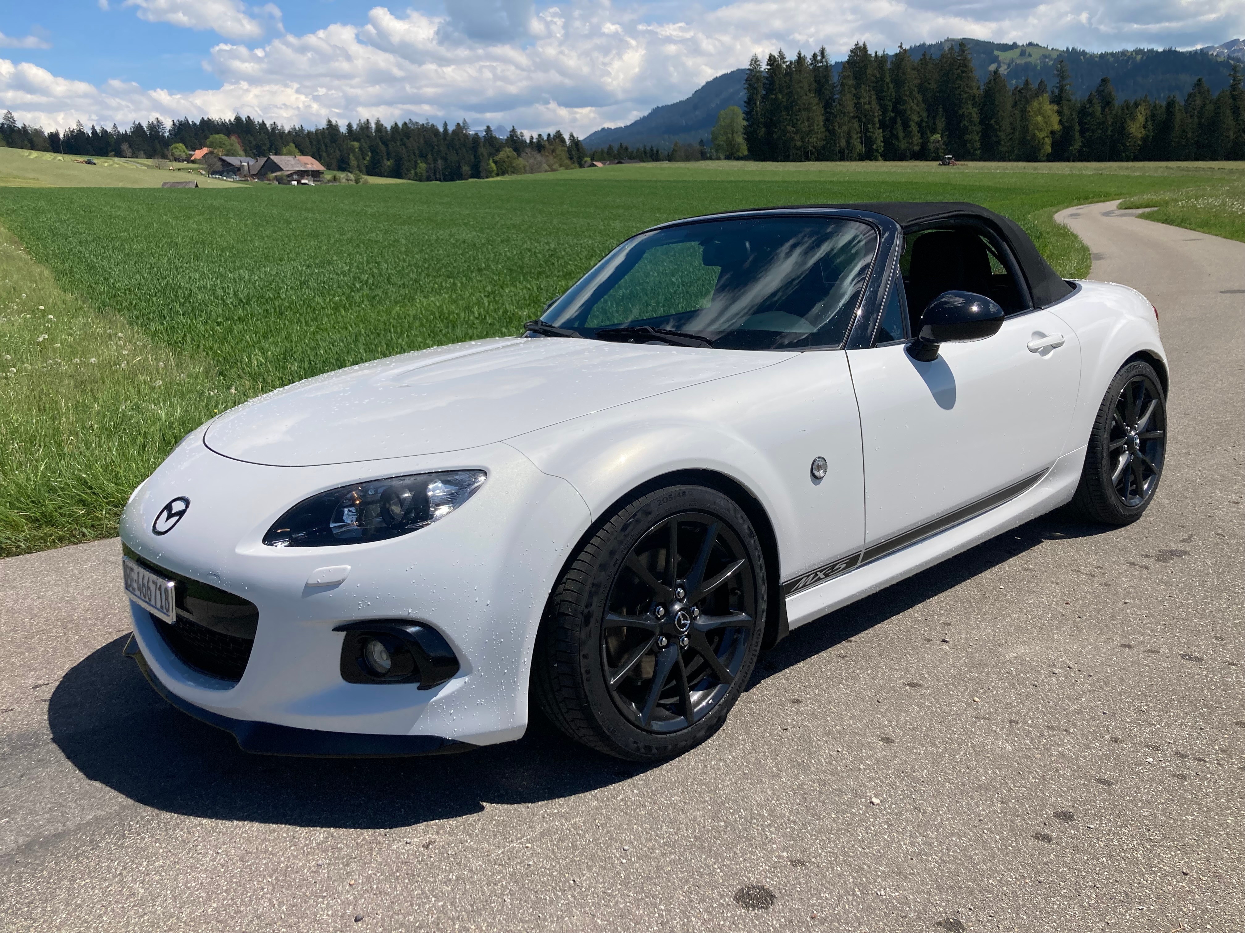 MAZDA MX-5 Roadster-Coupé 2.0i 16V Sport