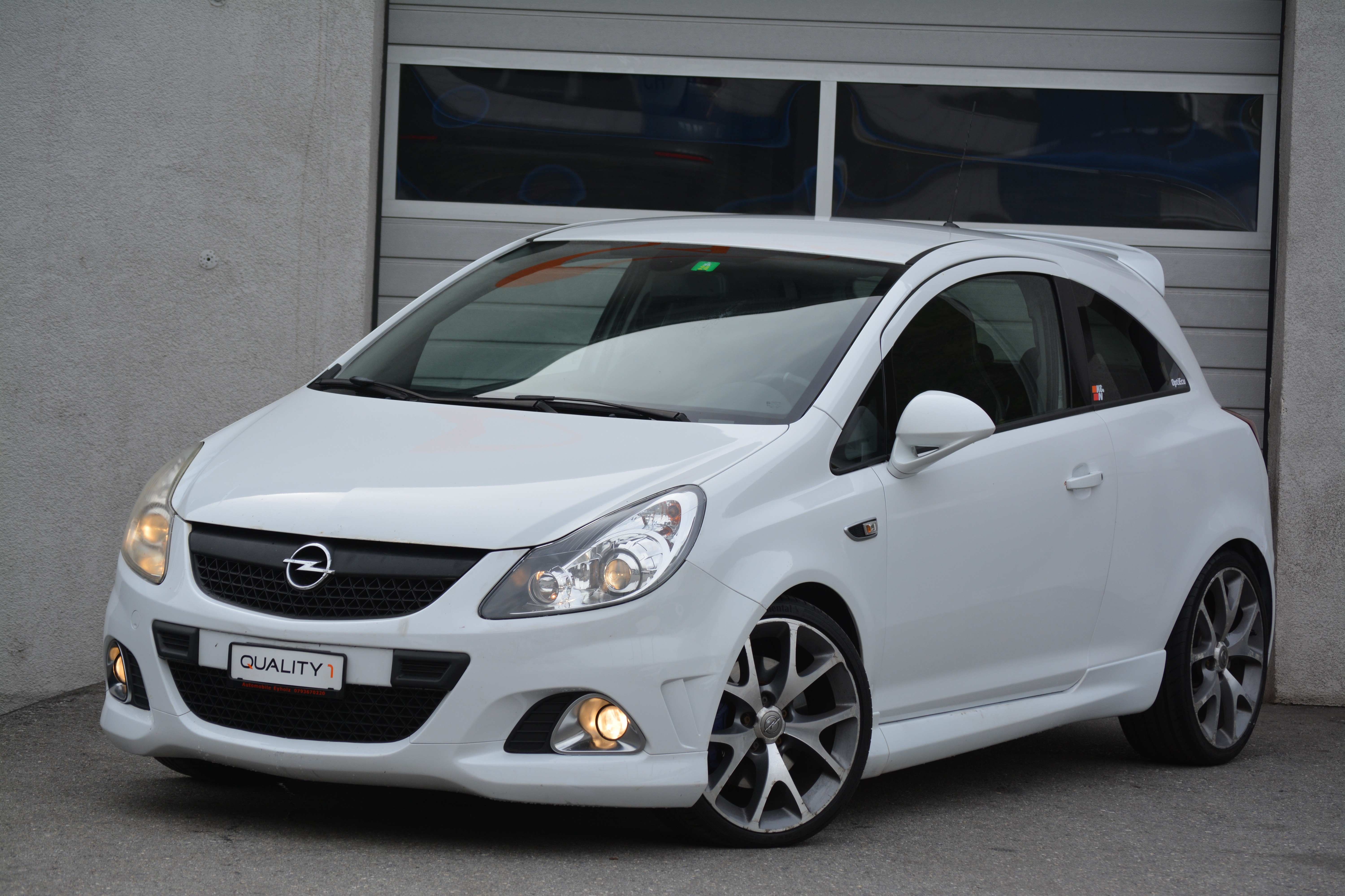 OPEL Corsa 1.6 Turbo OPC