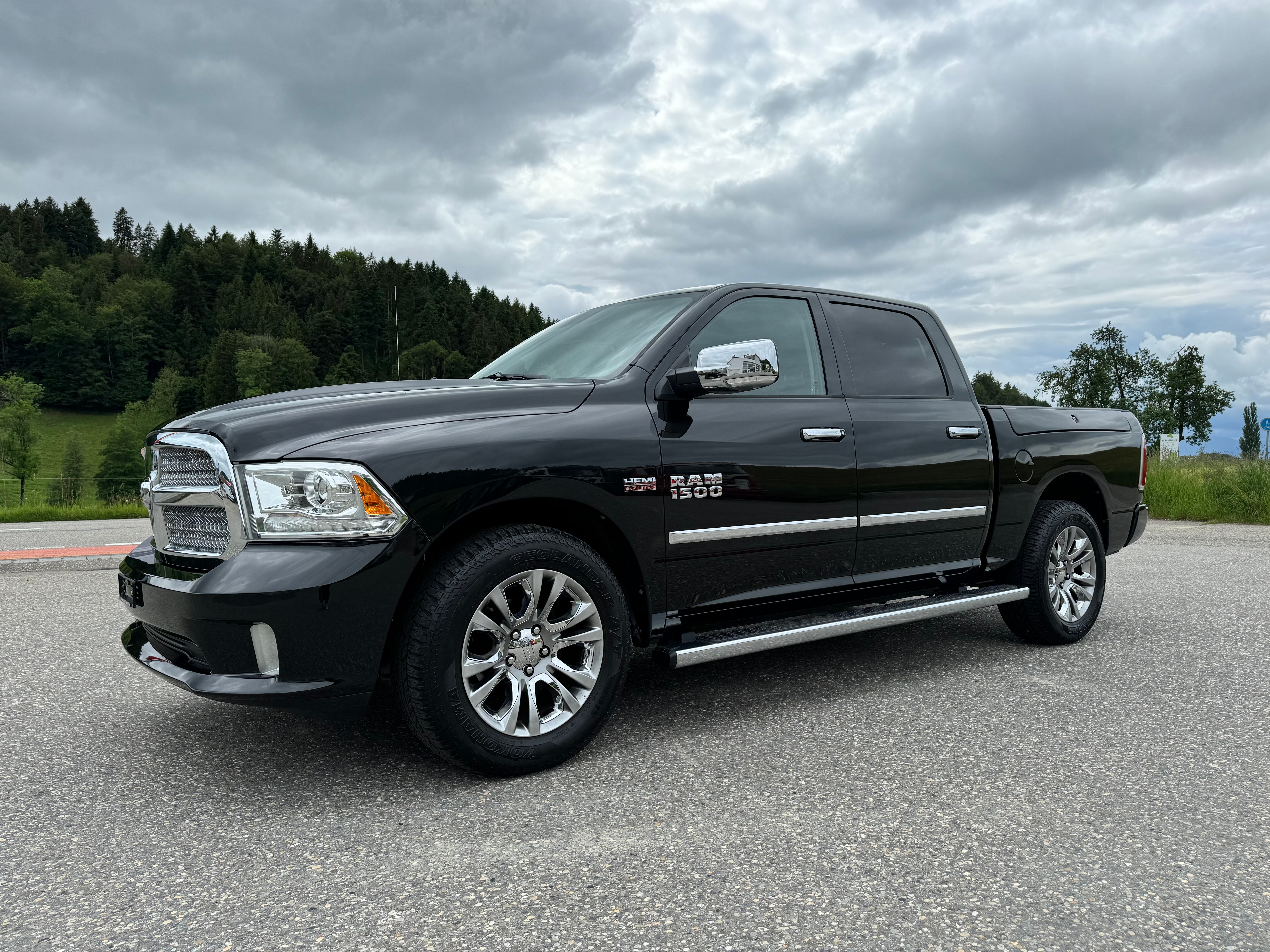 DODGE 1500 5.7 HEMI V8 Crew Cab LIMITED Edition