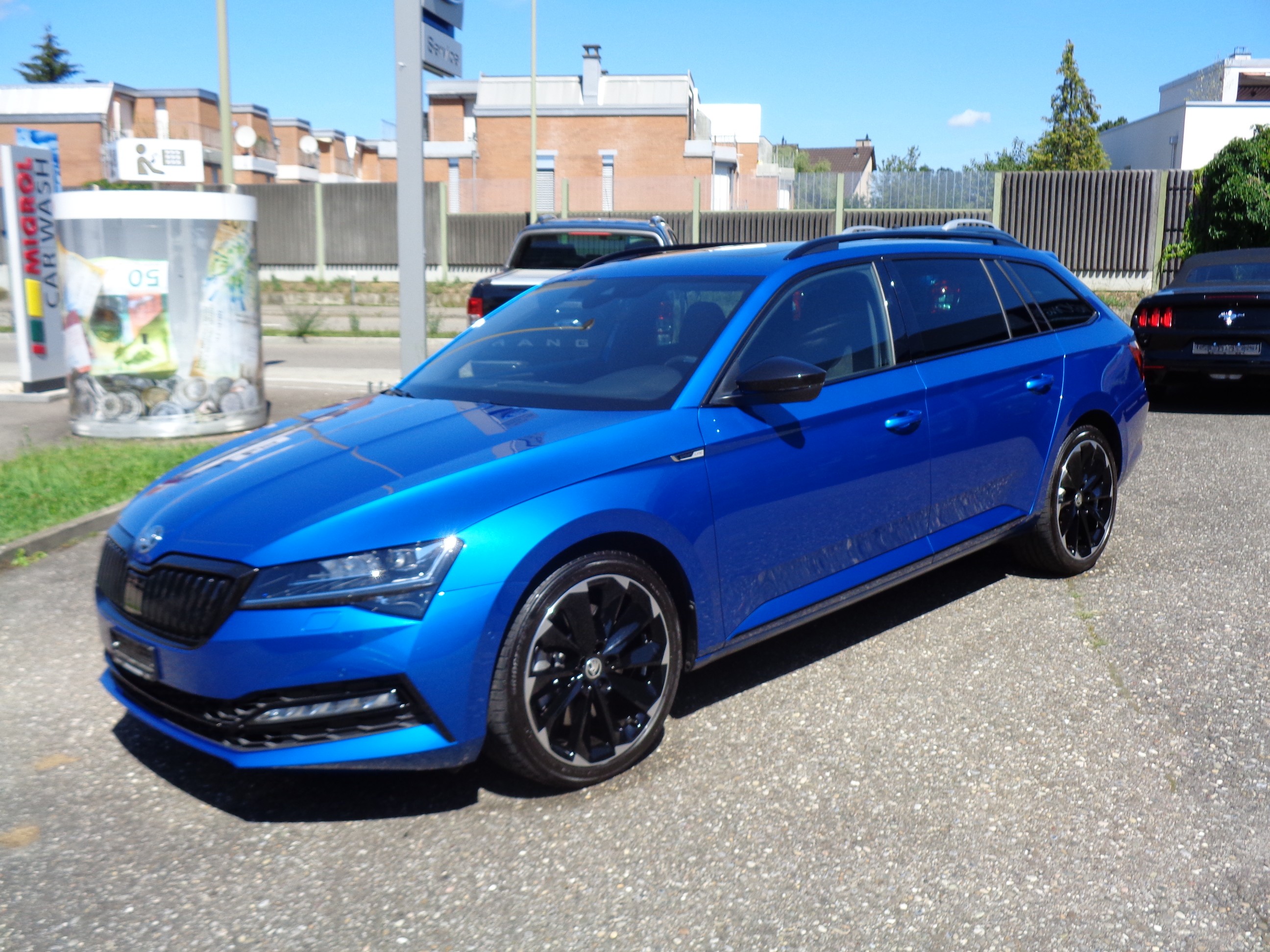 SKODA Superb Combi 2.0 TSI SportLine Plus 4x4 DSG