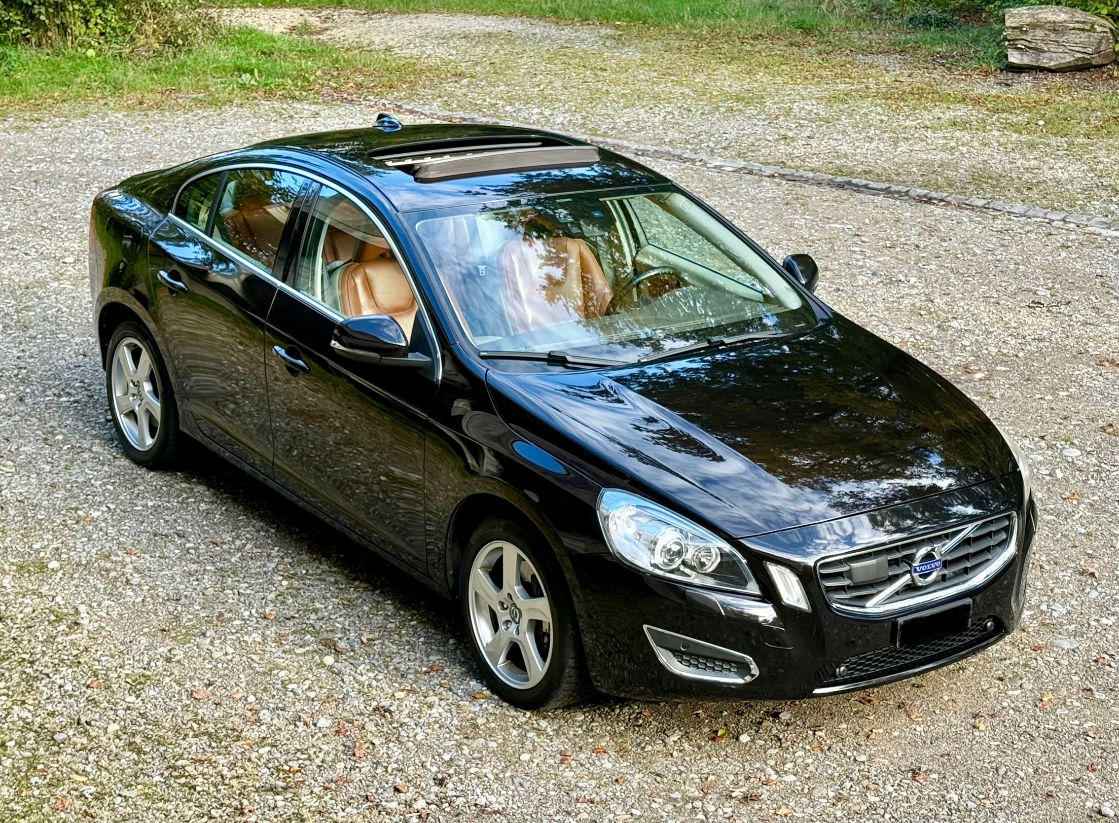 VOLVO S60 2.0 Turbo Summum Powershift 203 PS