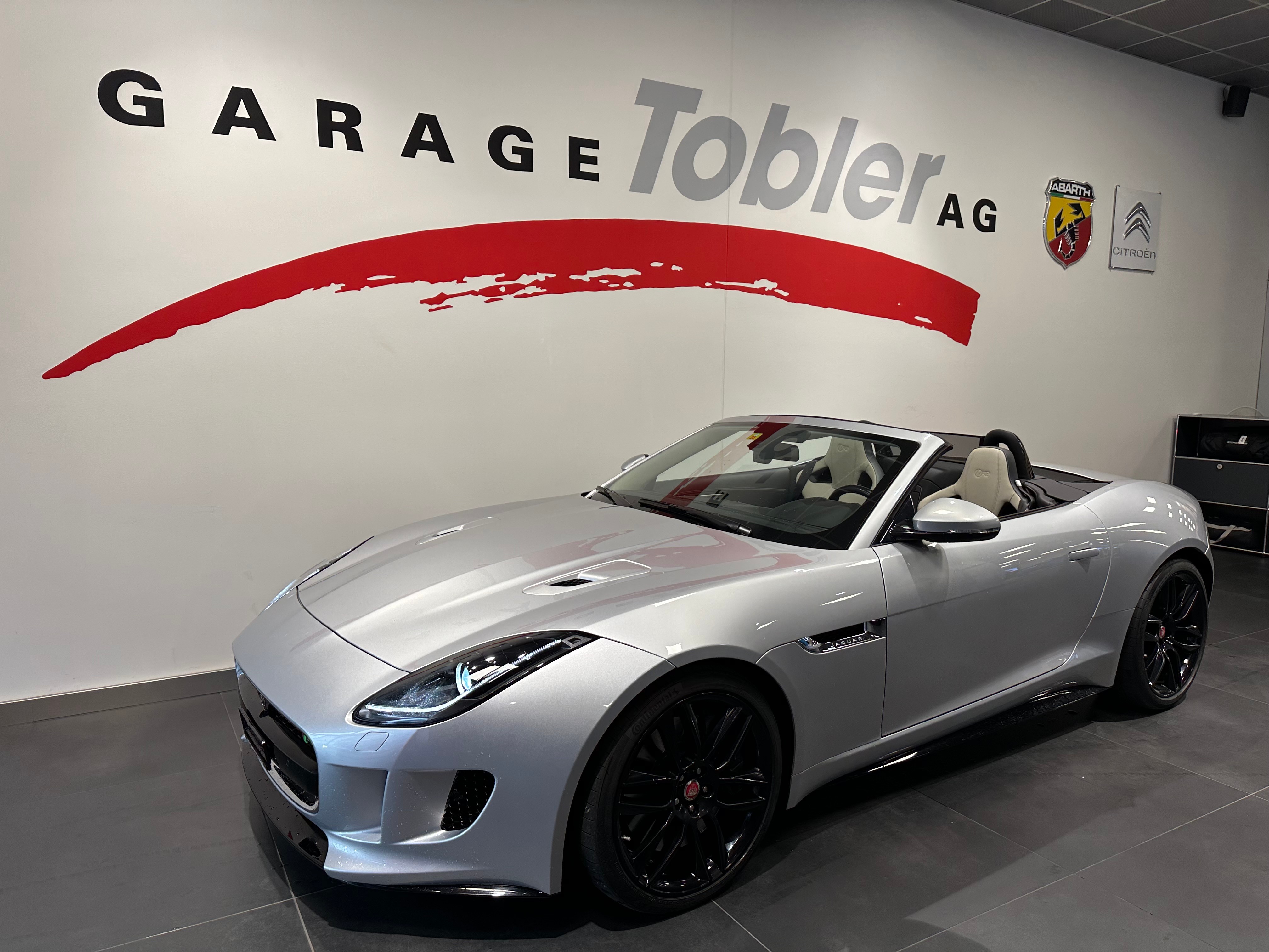 JAGUAR F-Type Convertible R 5.0 V8 S/C AWD