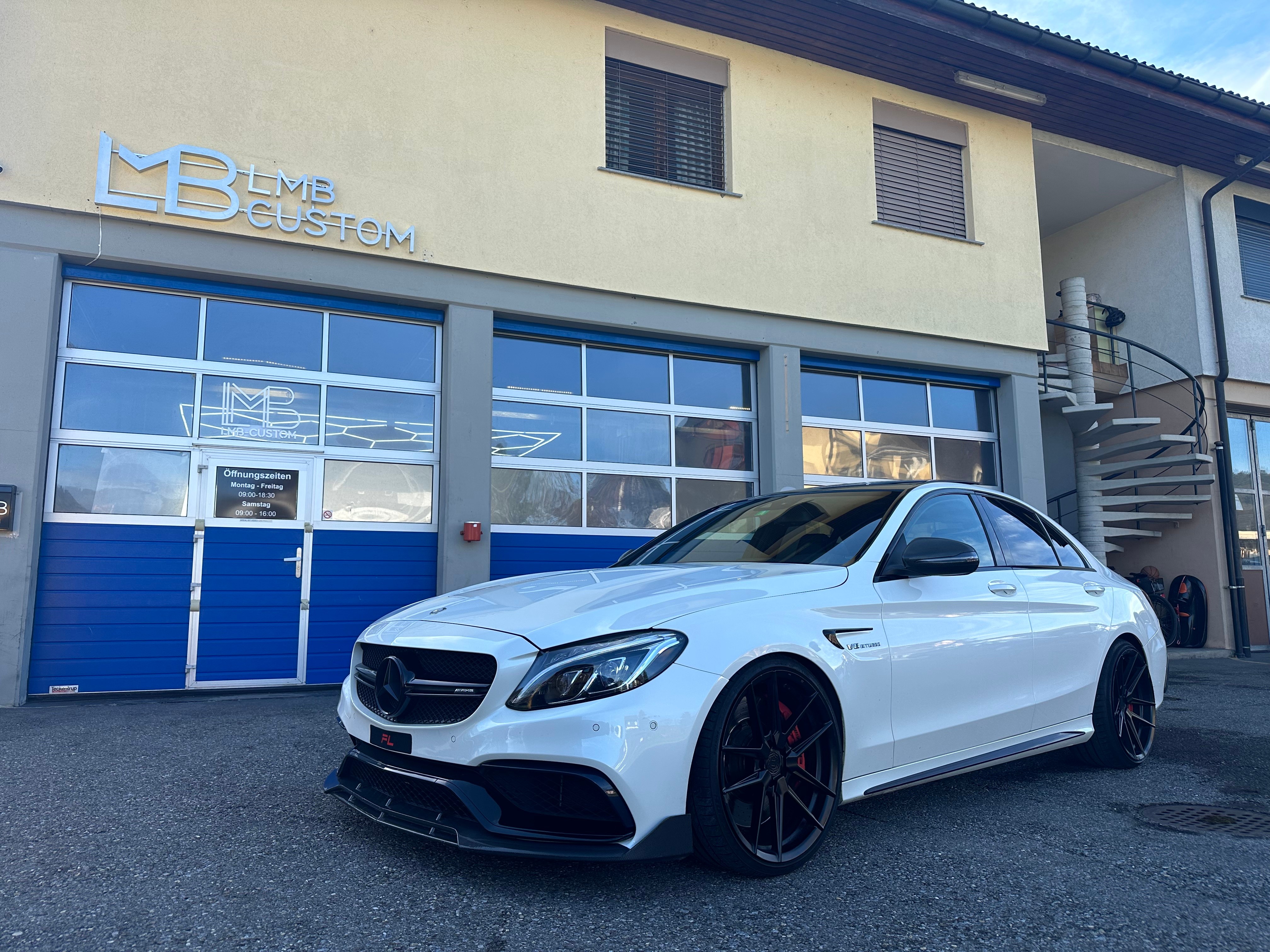 MERCEDES-BENZ C 63 S AMG Speedshift