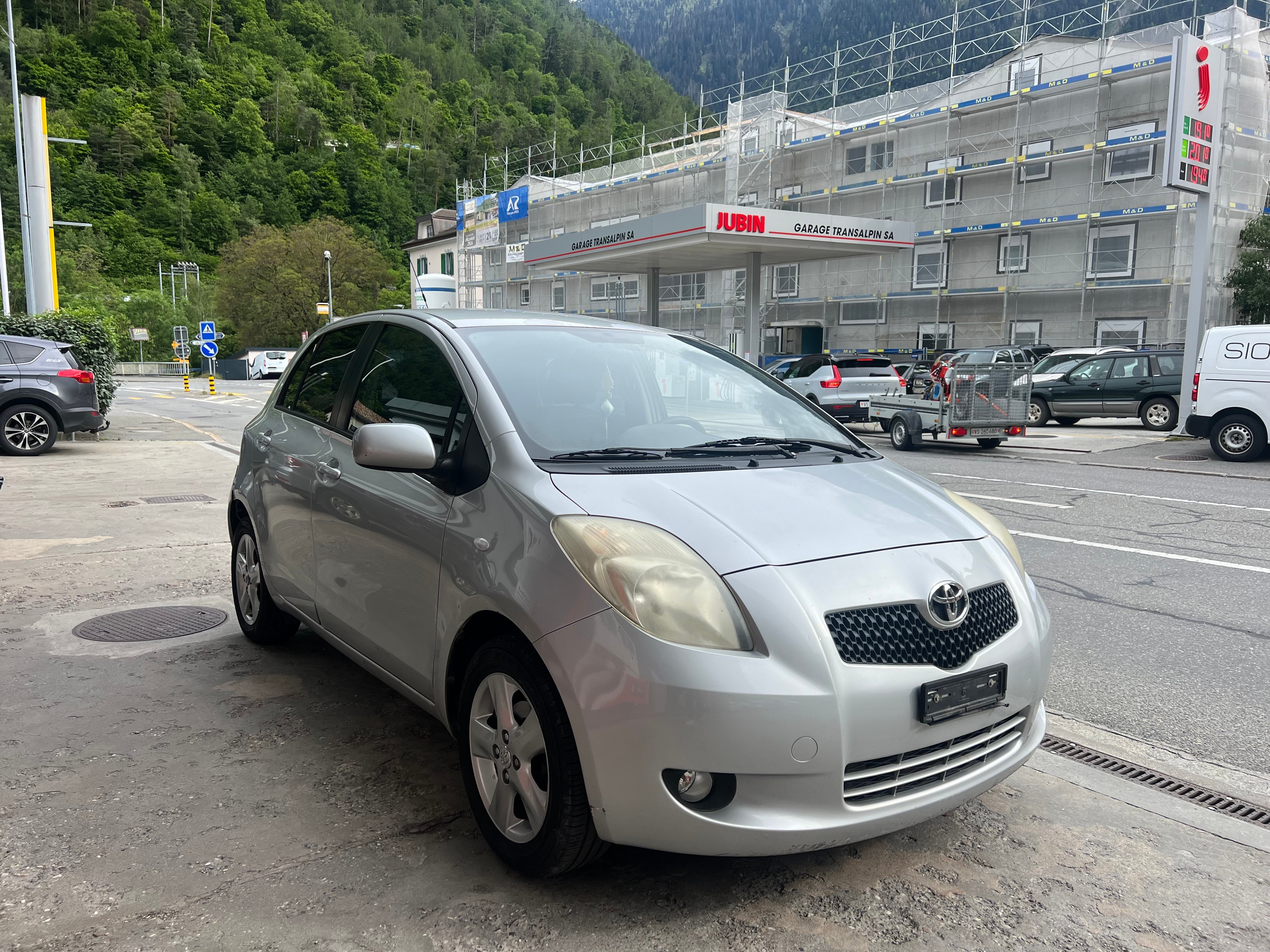 TOYOTA Yaris 1.3 Linea Sol