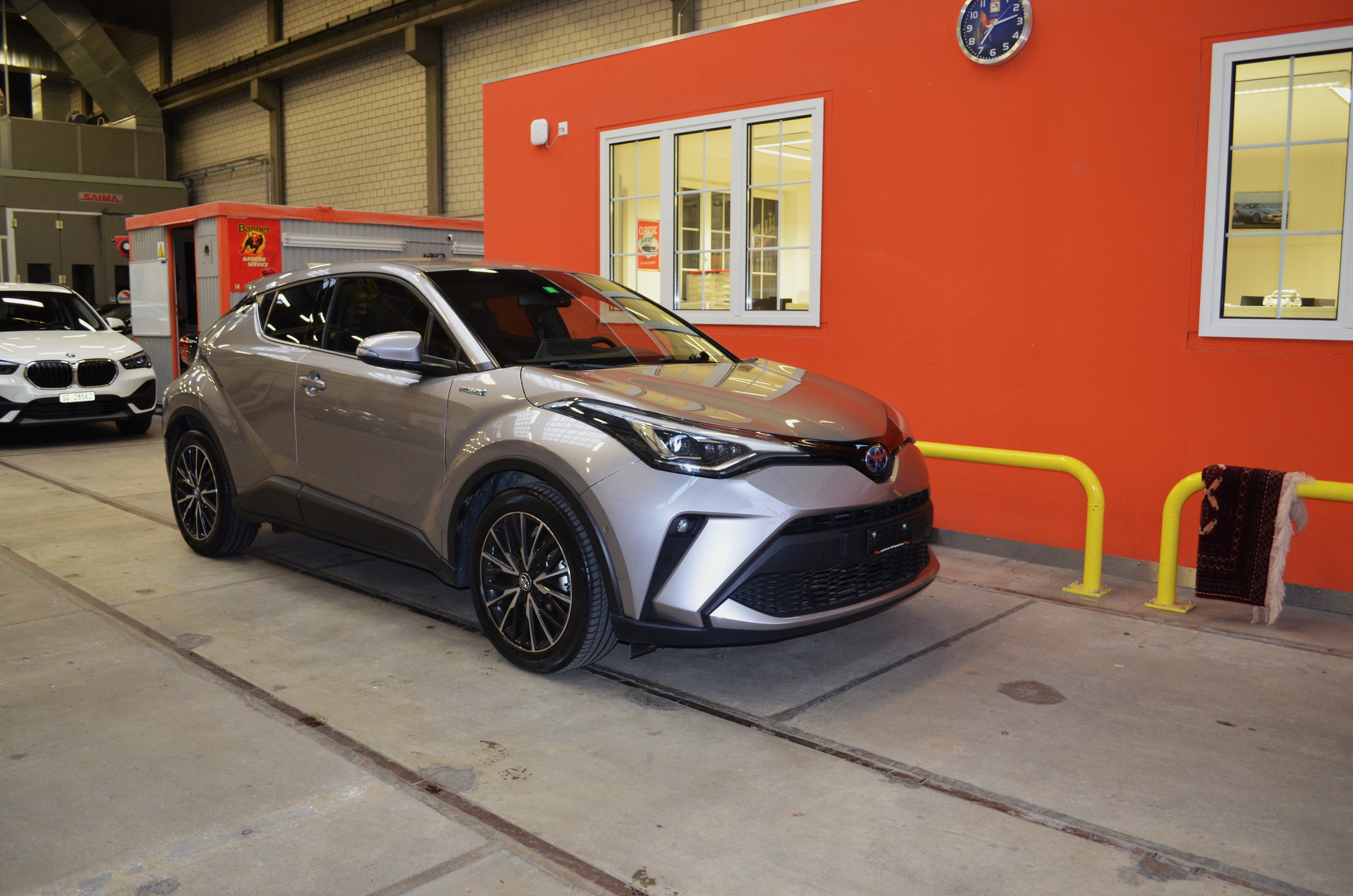 TOYOTA C-HR 2.0 HSD CVT Premium