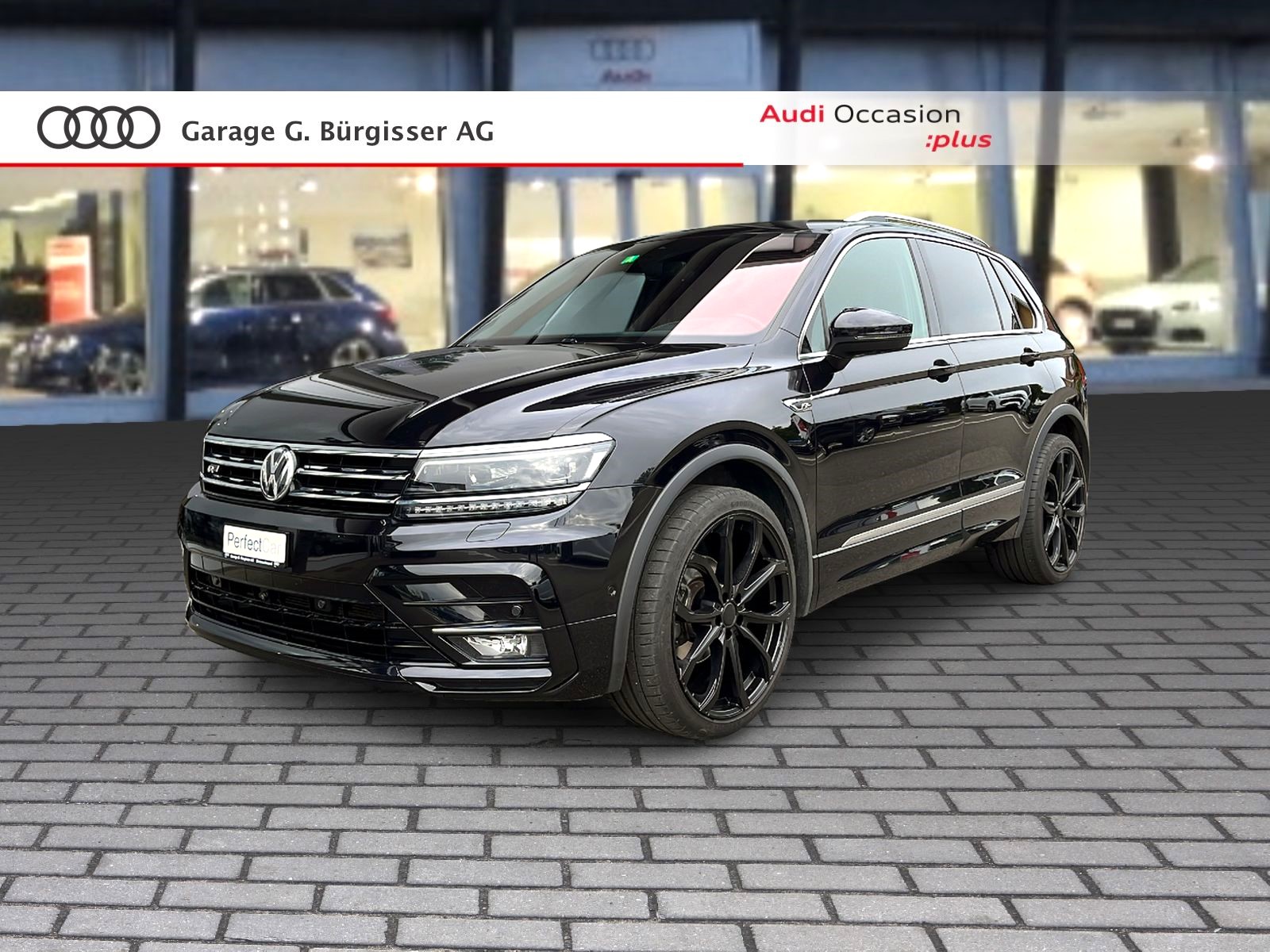 VW Tiguan 2.0 TDI SCR Highline 4Motion DSG Deepblack Perleffekt