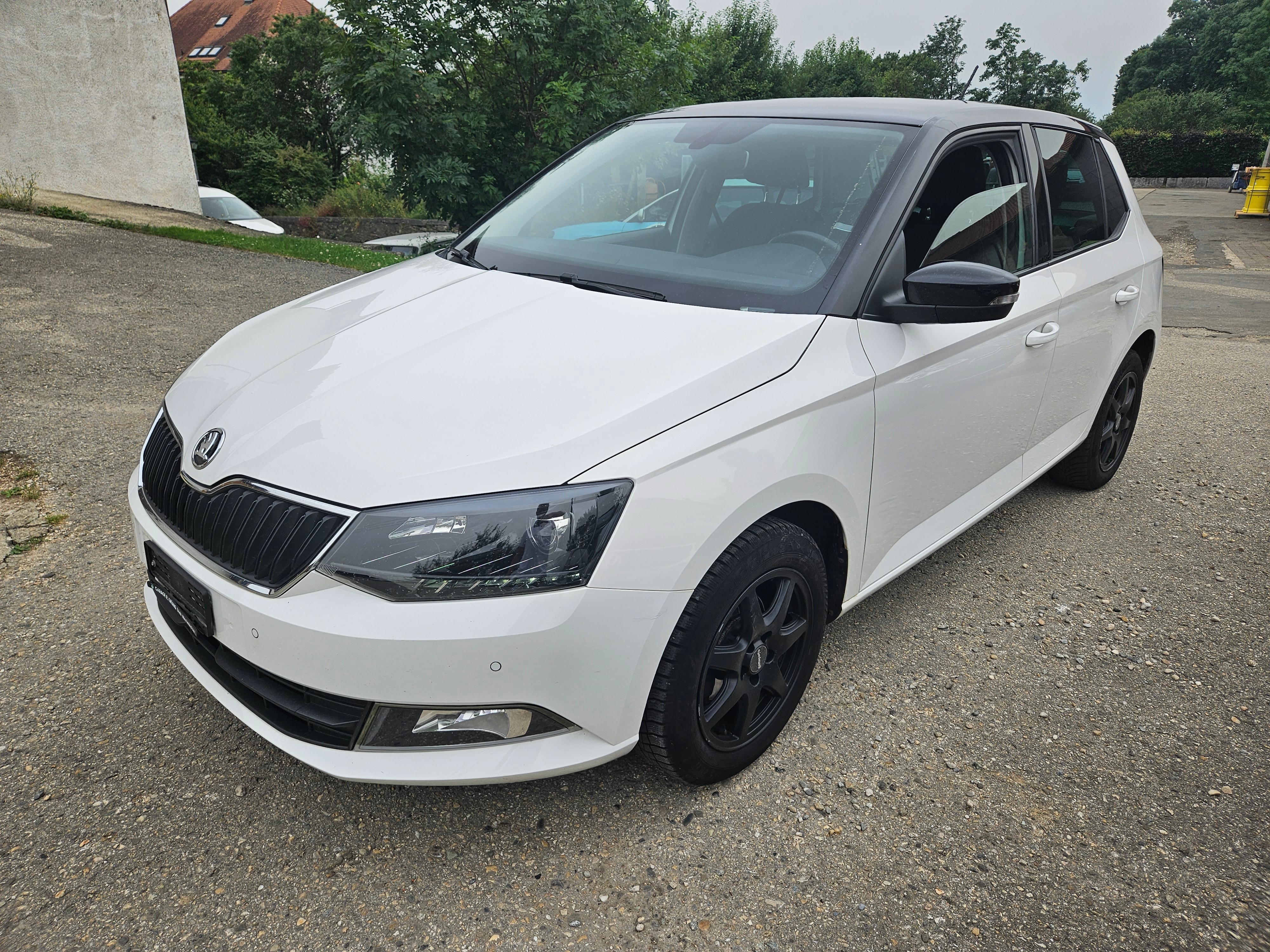 SKODA Fabia 1.2 TSI Swiss Edition