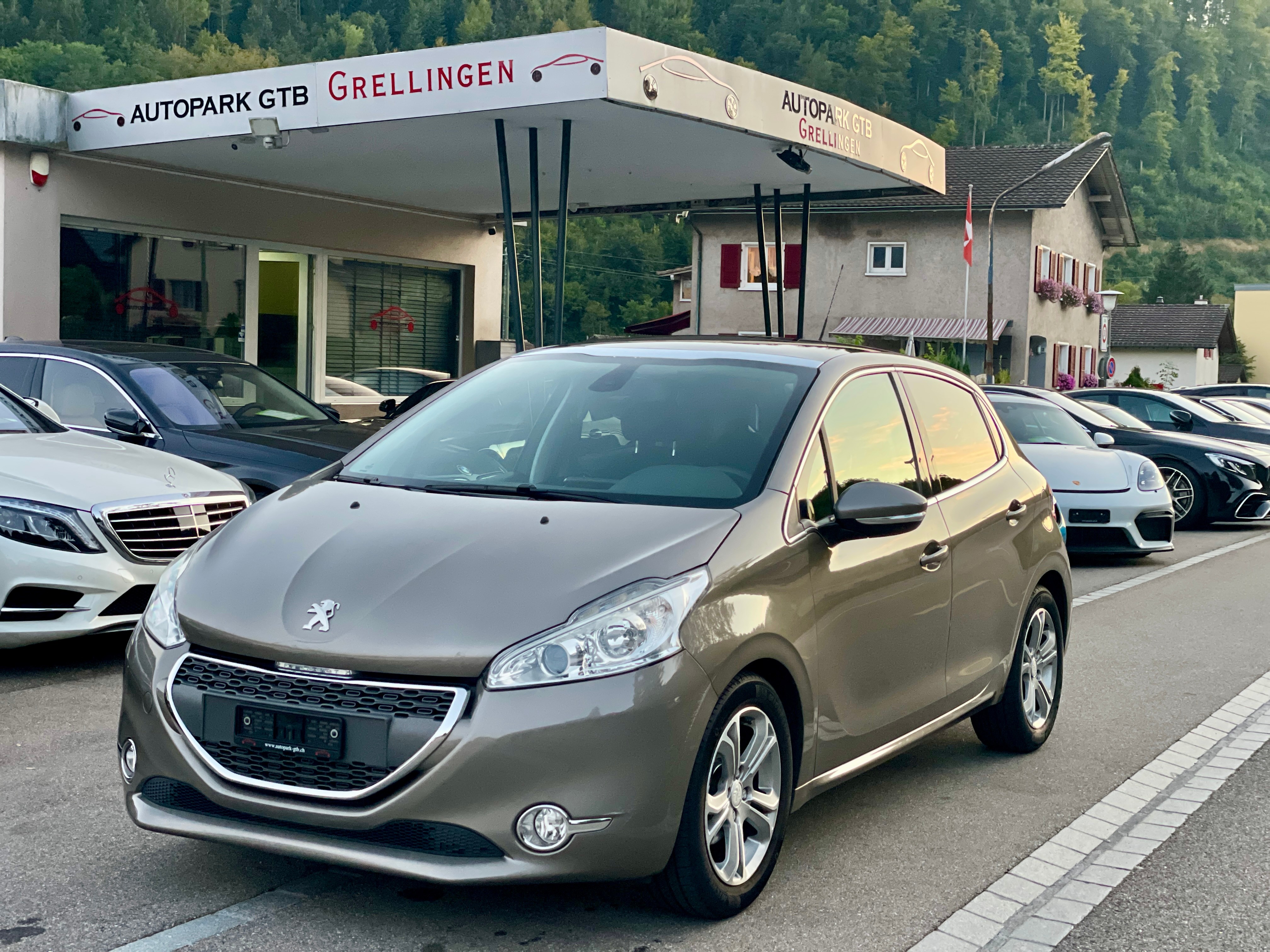 PEUGEOT 208 1.6 VTI Allure