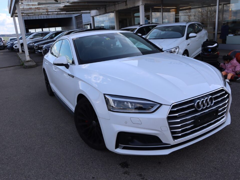 AUDI A5 Sportback 2.0 TDI Sport quattro ** 5-Plätzer ** S-Line **