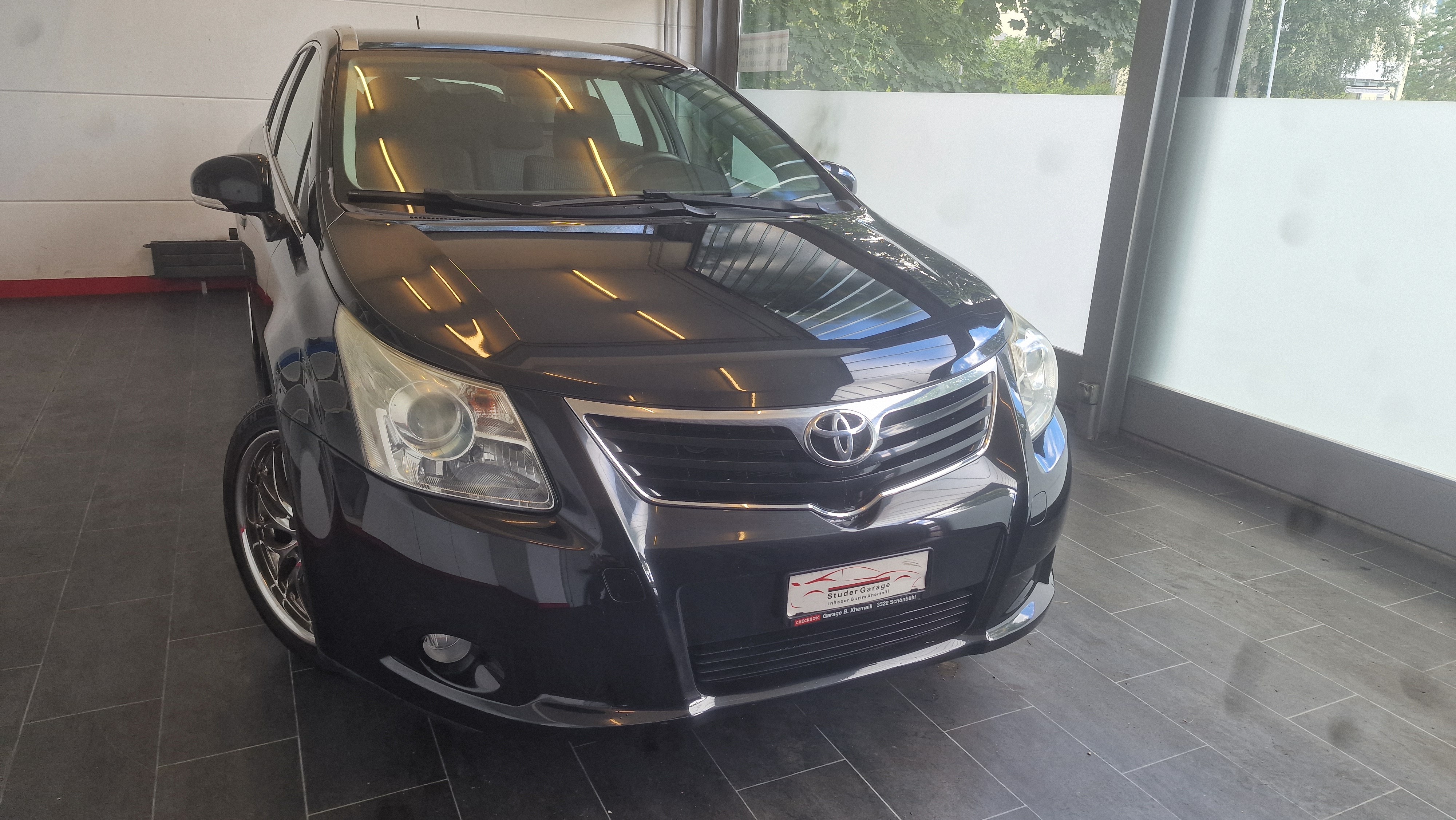 TOYOTA Avensis Sportswagon 2.0 Linea Luna