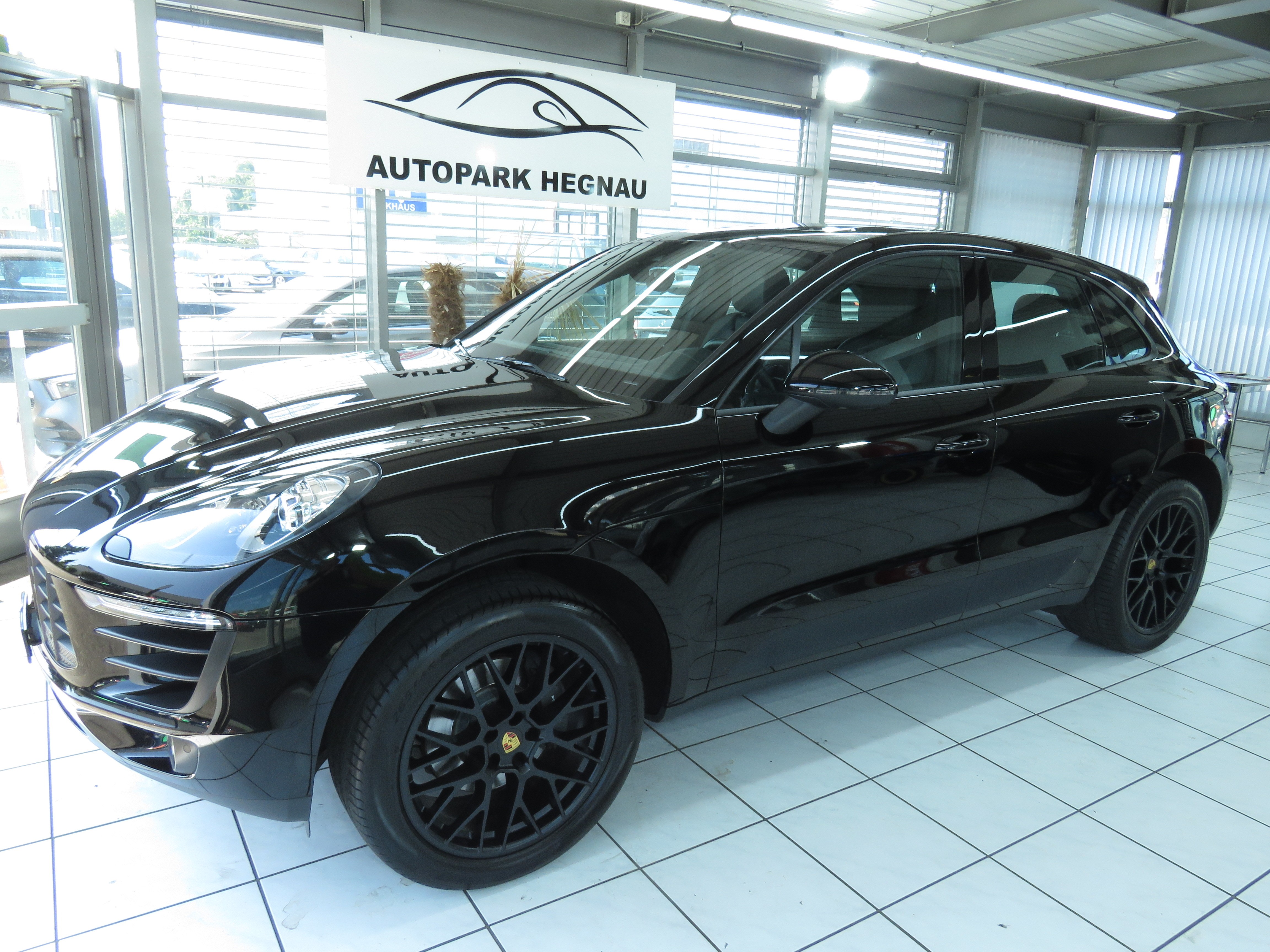 PORSCHE Macan PDK (Automat)