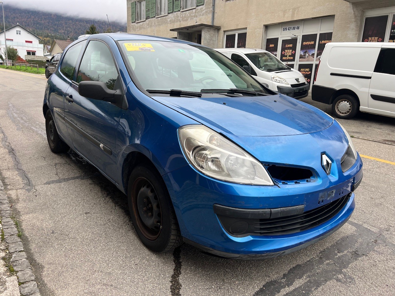 RENAULT Clio 1.2 16V Expression