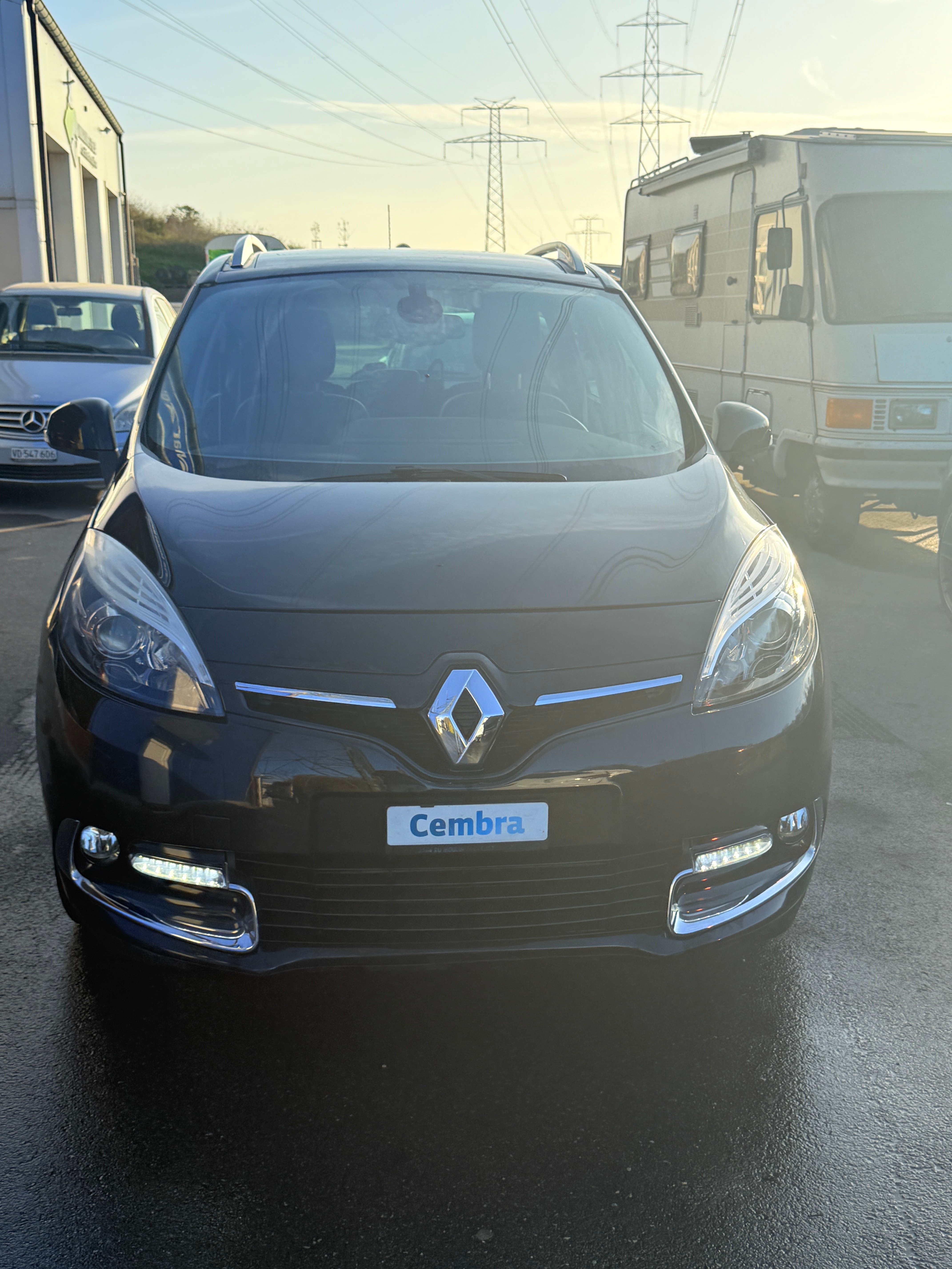 RENAULT Grand Scénic 1.2 16V Turbo Swiss Edition