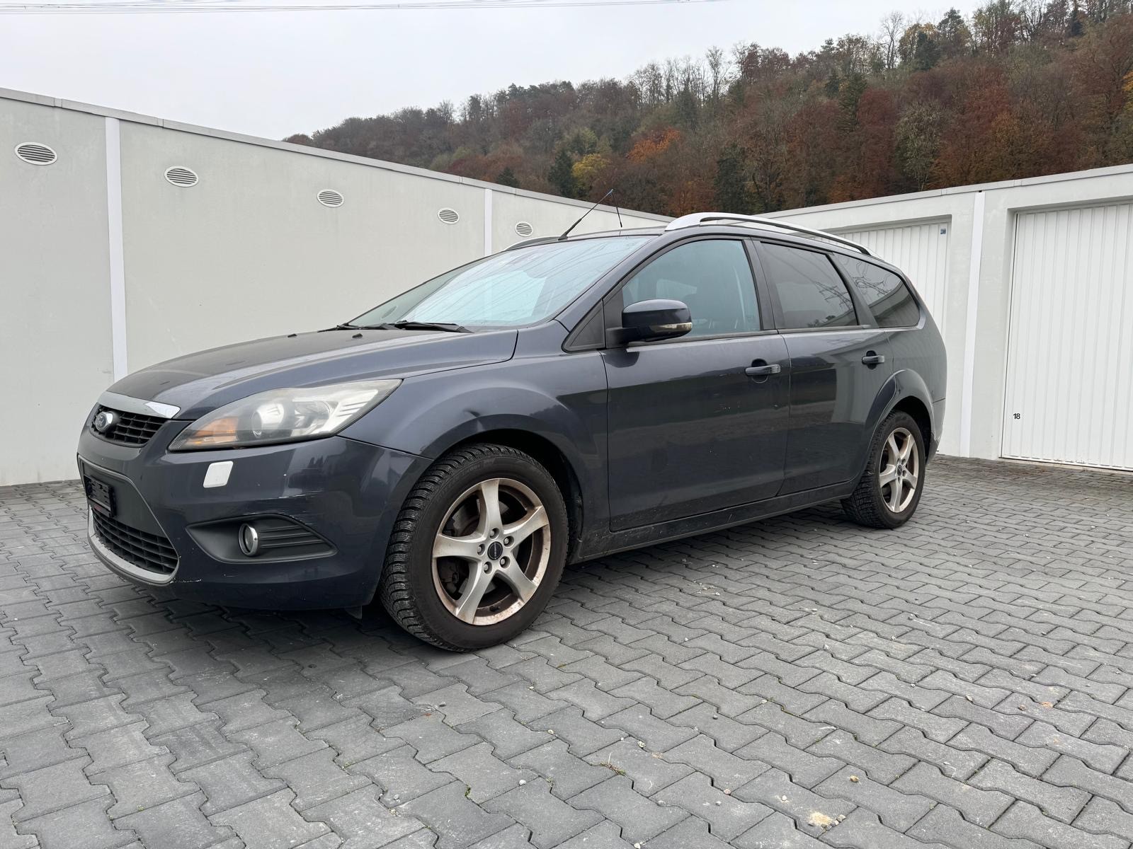 FORD Focus 2.0i Titanium