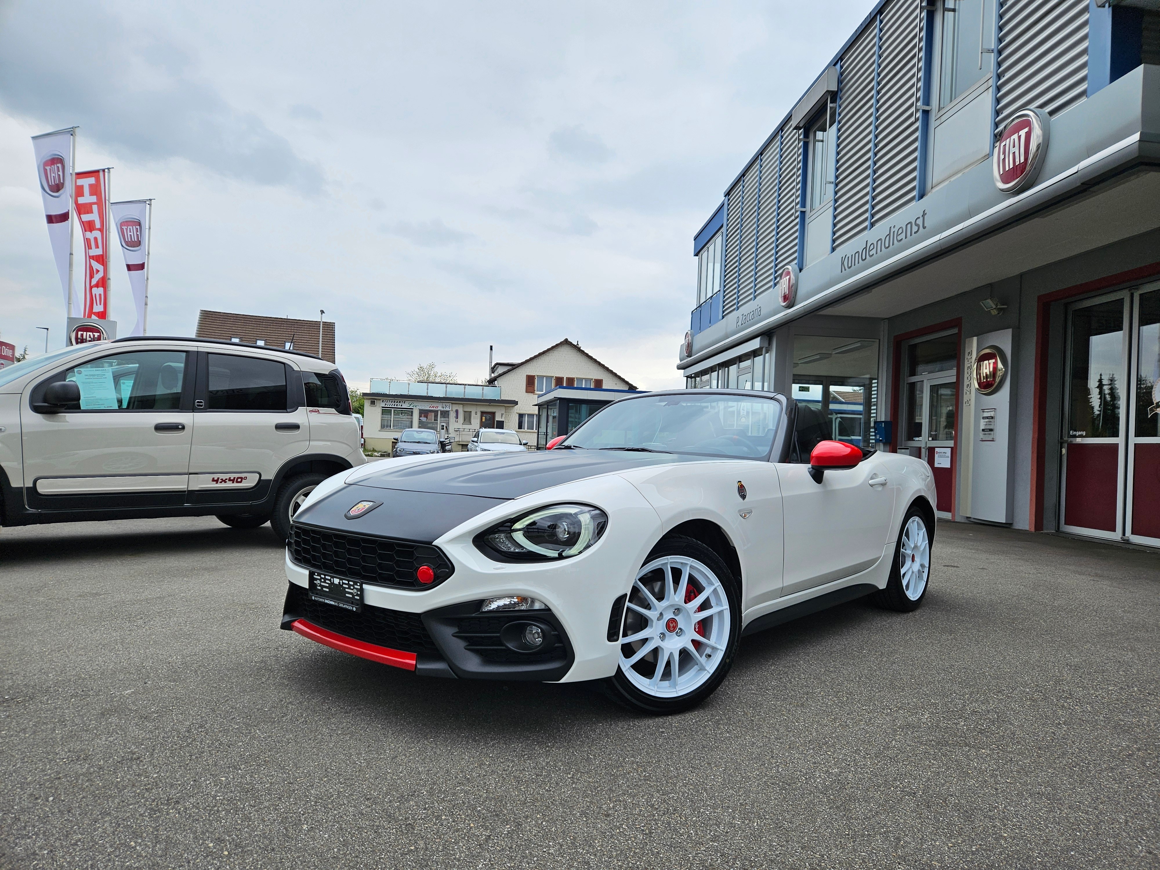 FIAT 124 Spider 1.4 TB Abarth Rally