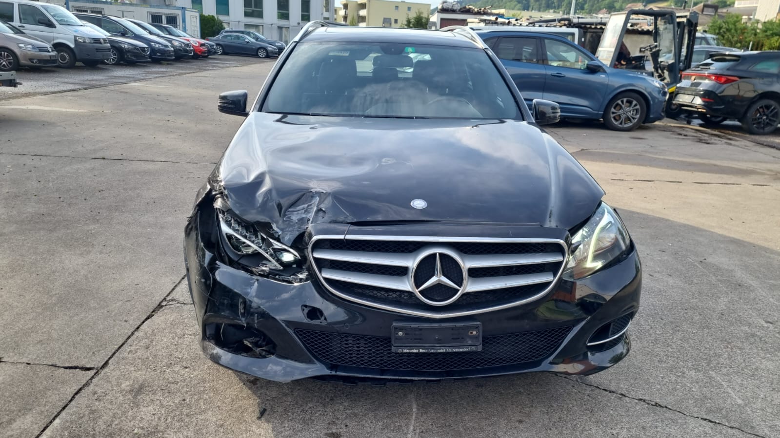 MERCEDES-BENZ E 220 BlueTEC 9G-Tronic