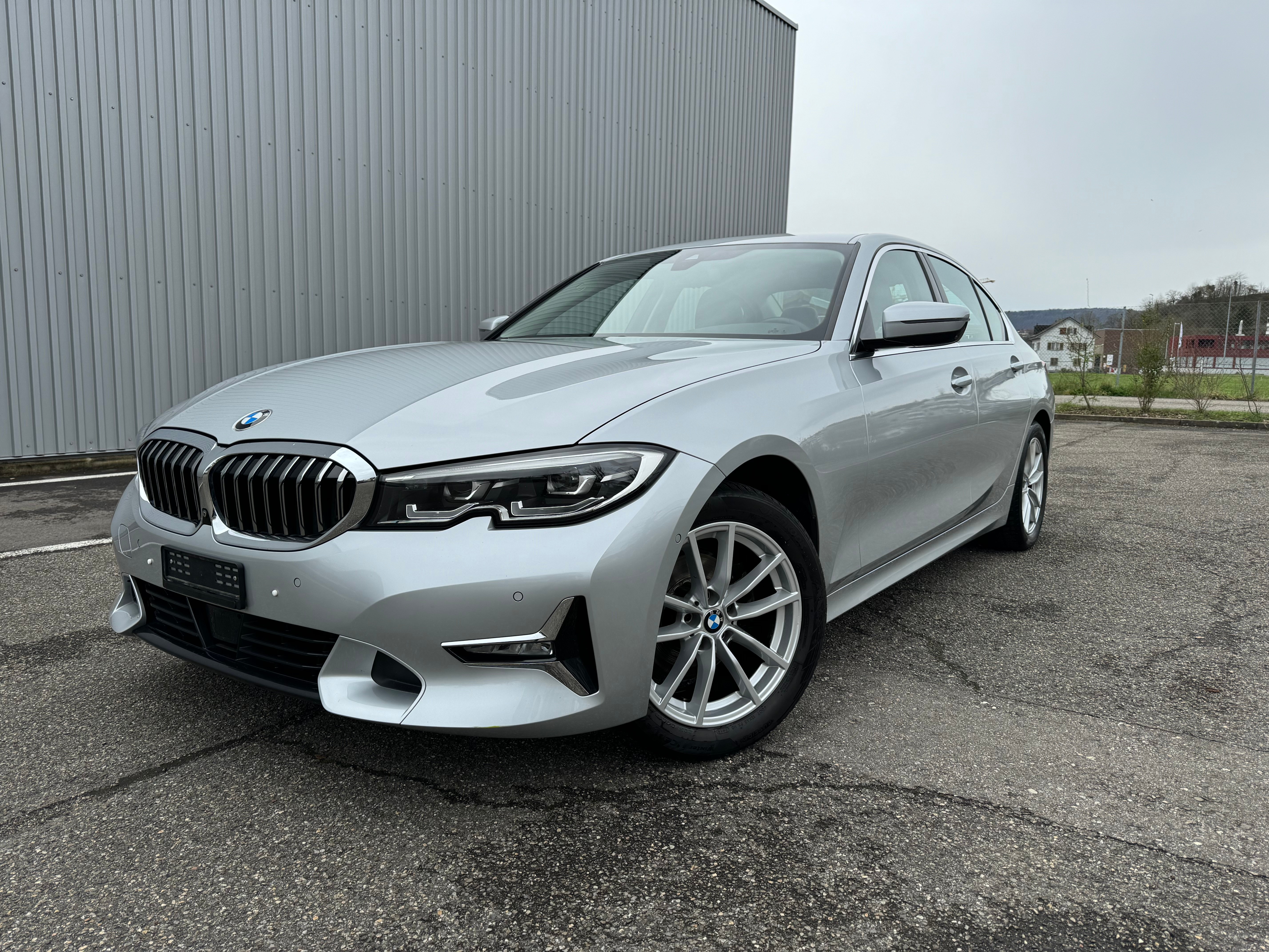 BMW 320d xDrive Edition Luxury Line Steptronic