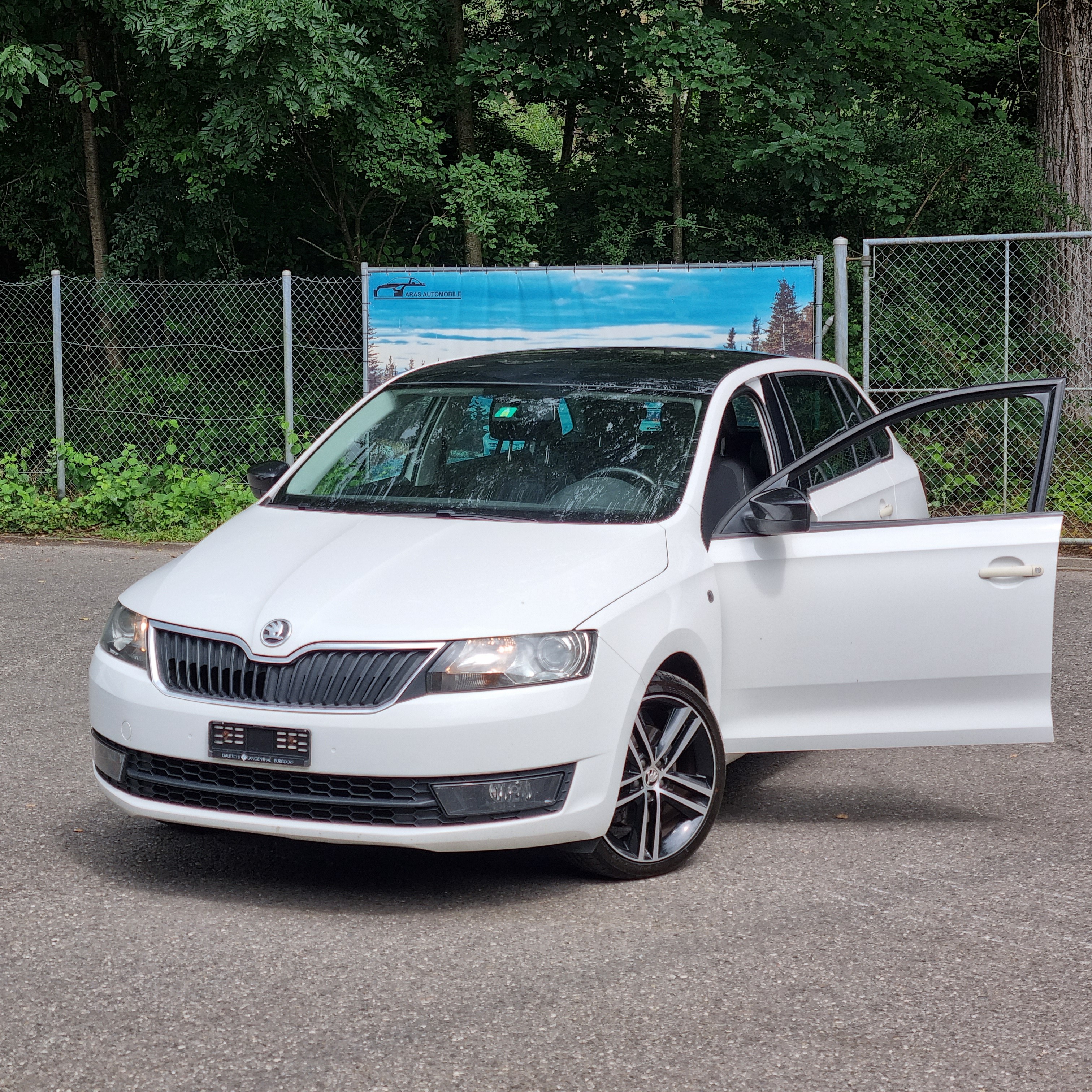 SKODA Rapid Spaceback 1.4 TSI Ambition DSG