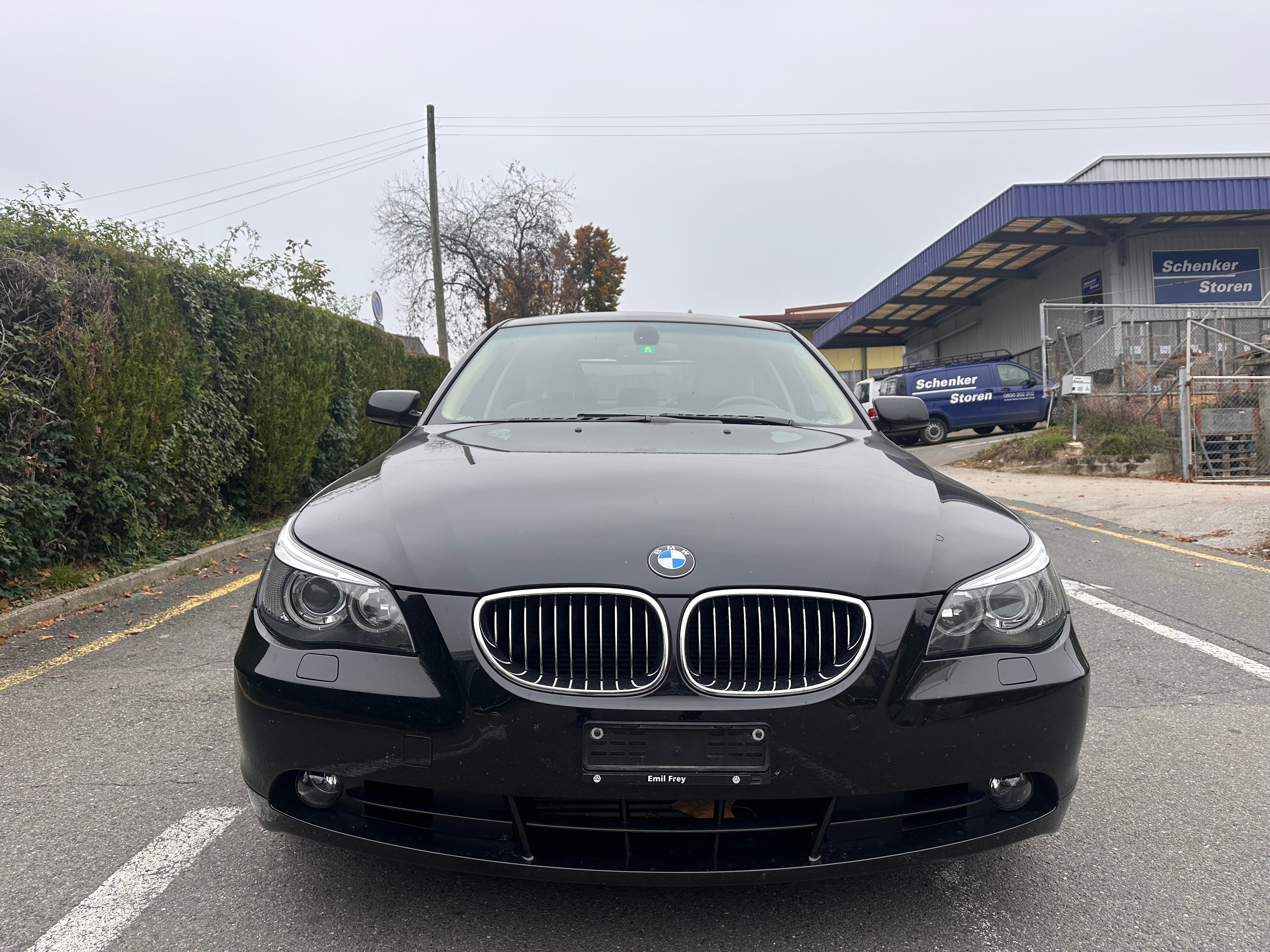 BMW 530