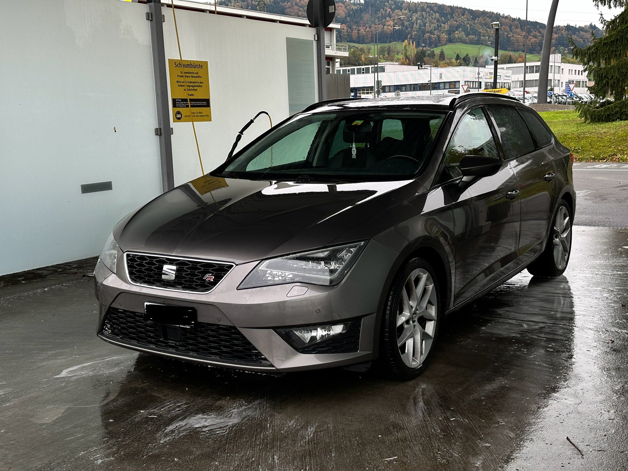 SEAT LEON FR Line