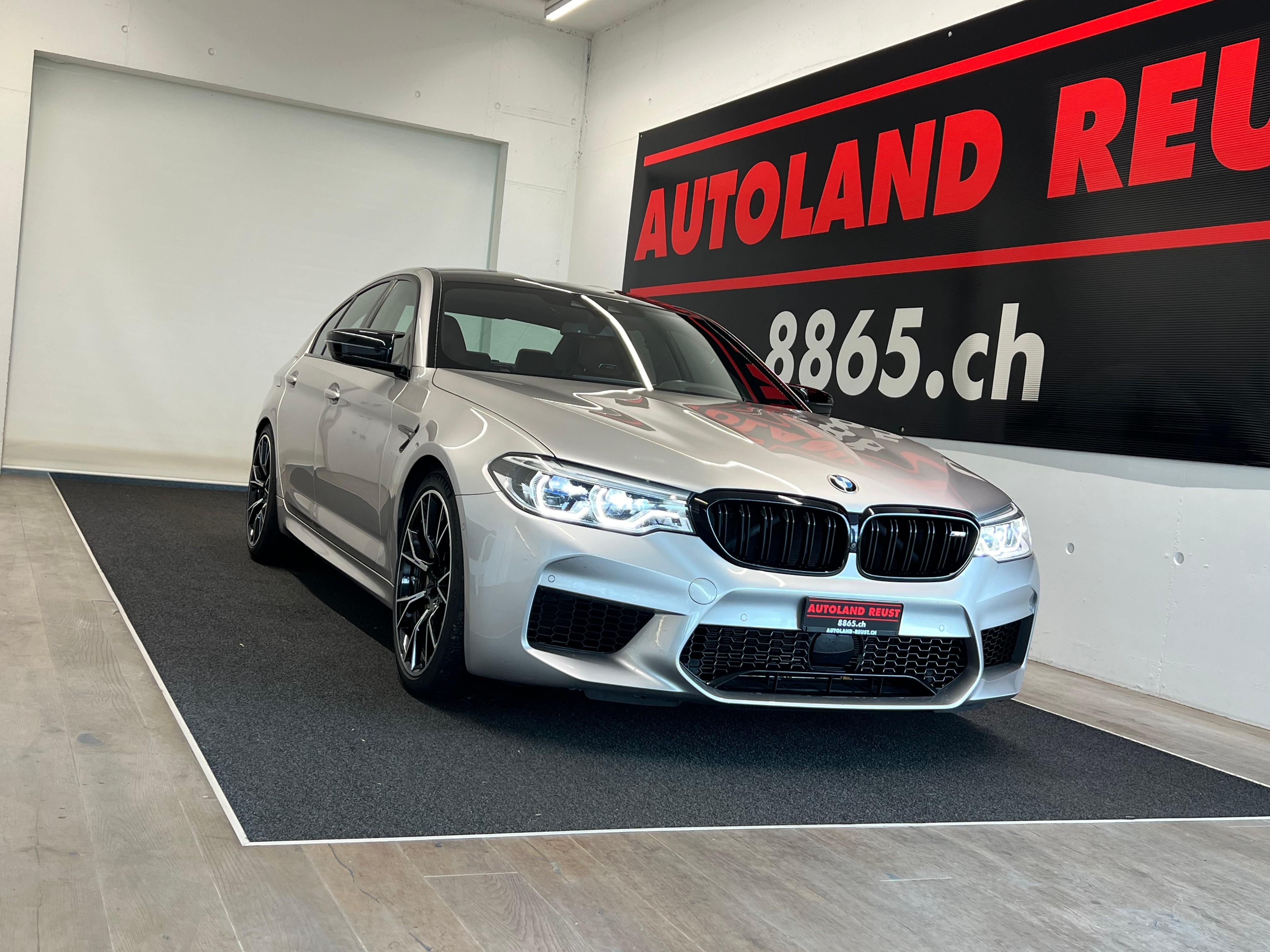 BMW M5 xDrive Competition Drivelogic