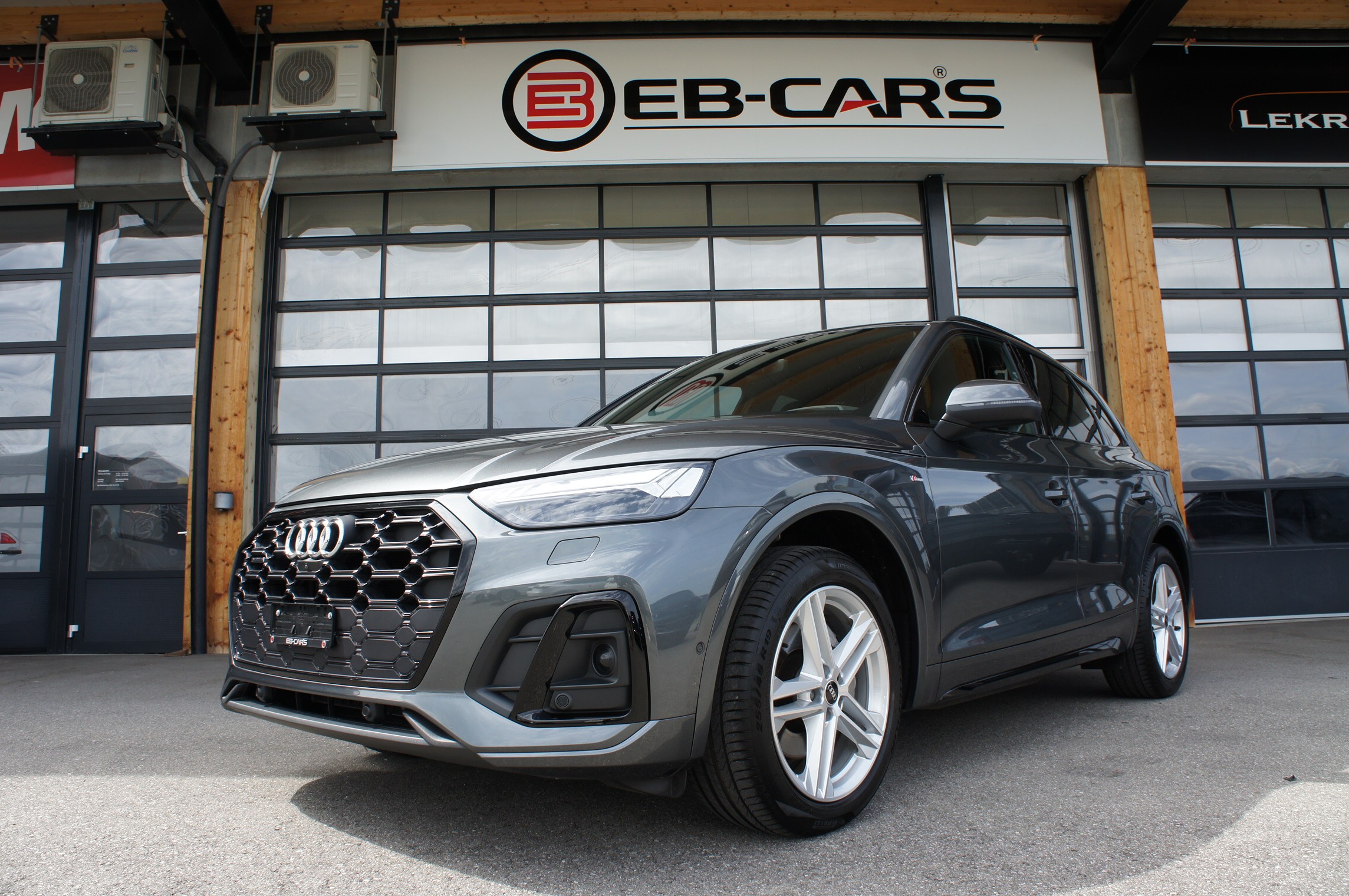 AUDI Q5 40 TDI S-line quattro S-tronic