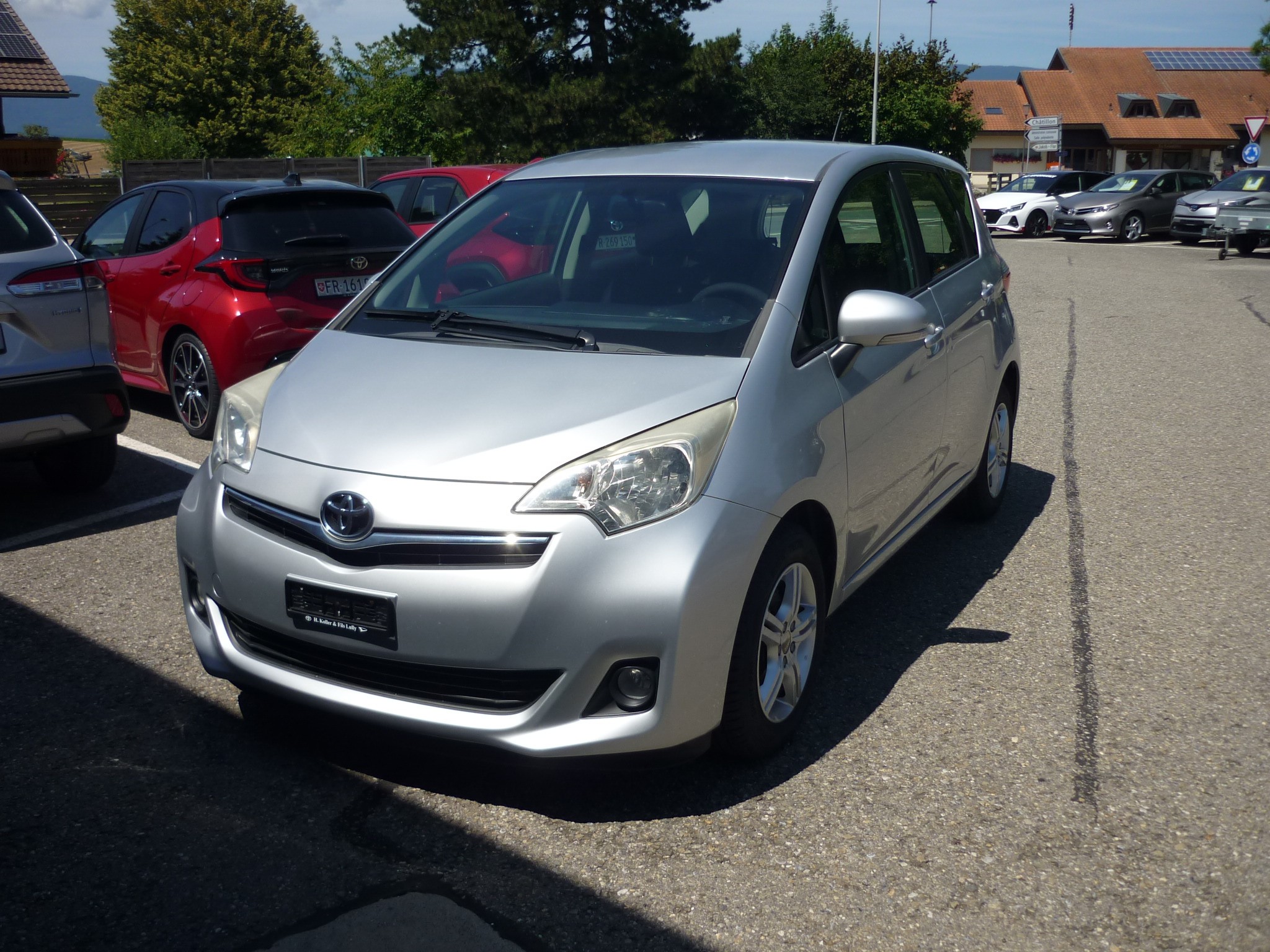 TOYOTA Verso-S 1.33 Linea Luna