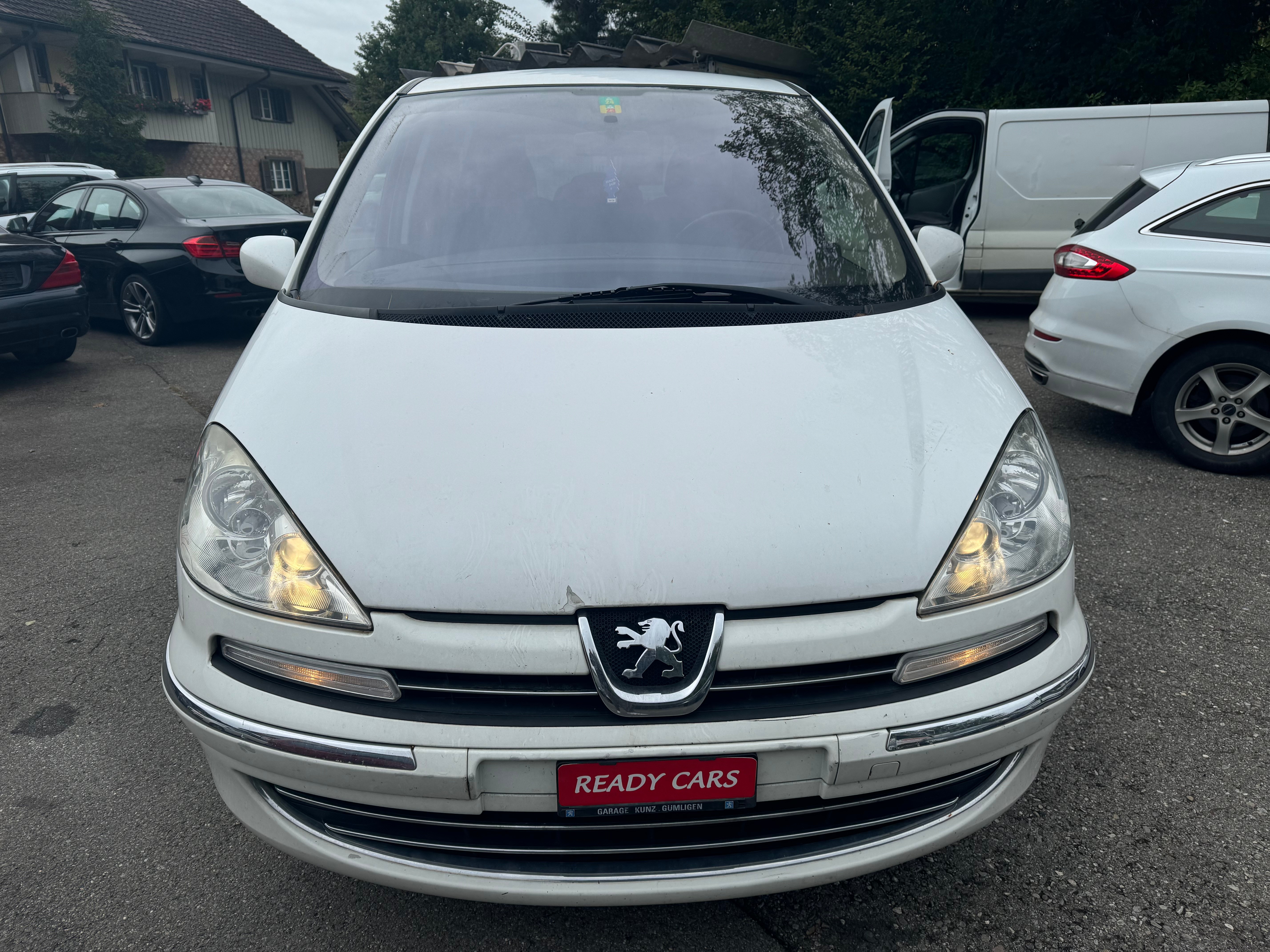 PEUGEOT 807 2.0 16V HDi Family