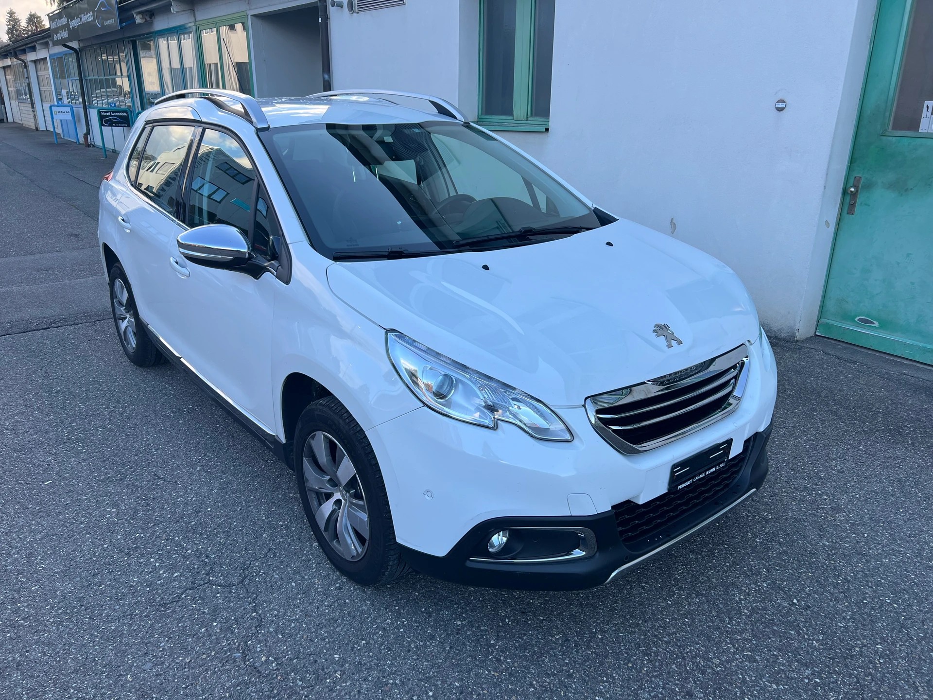 PEUGEOT 2008 1.2 PureTech Active