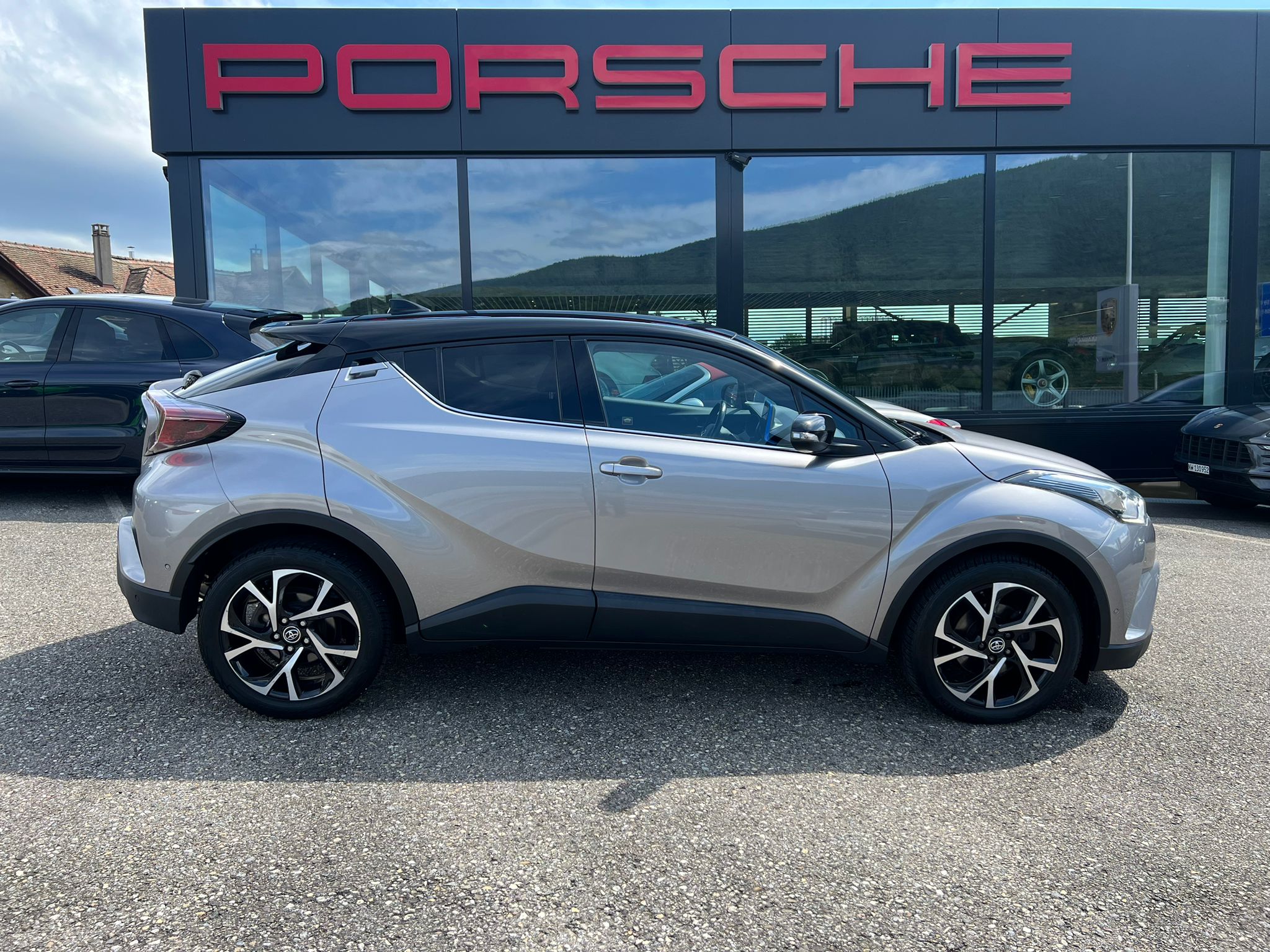 TOYOTA C-HR 1.2 Turbo Style 4WD Multidrive S