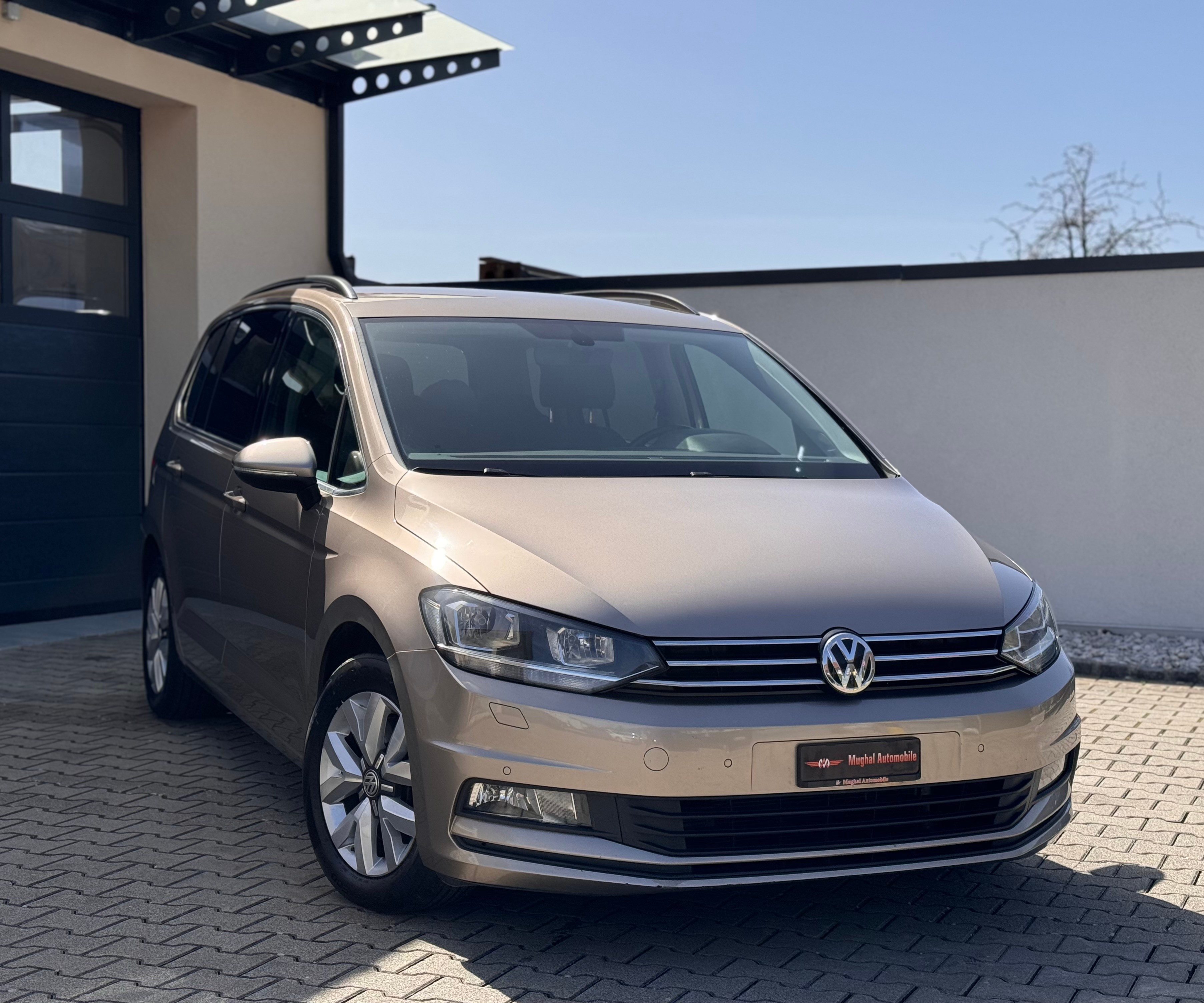 VW Touran 2.0 TDI BlueMotion Technology Highline DSG